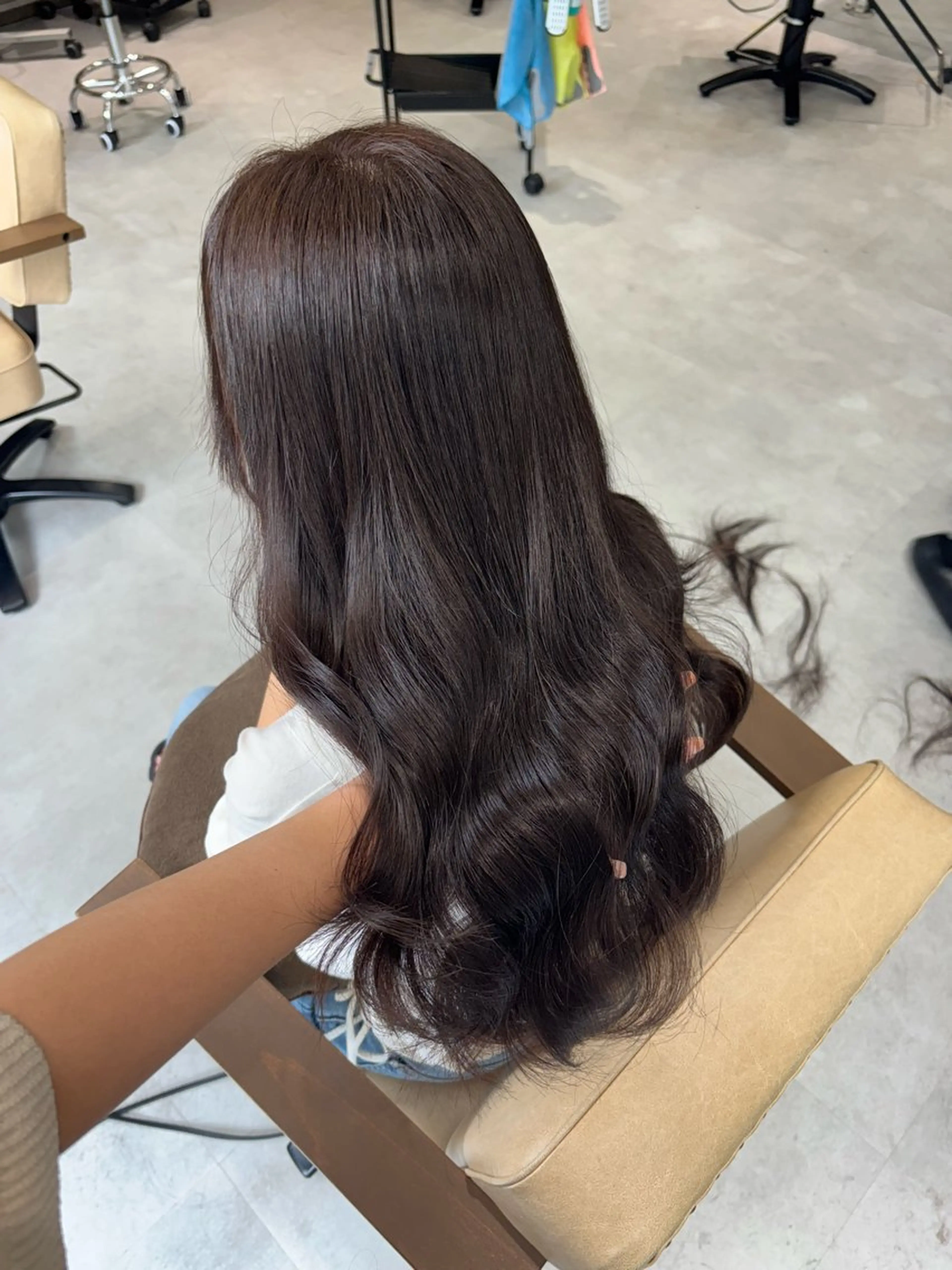 ロング カラー カット ヘアカラー トリートメント 井上 真子のヘアスタイル