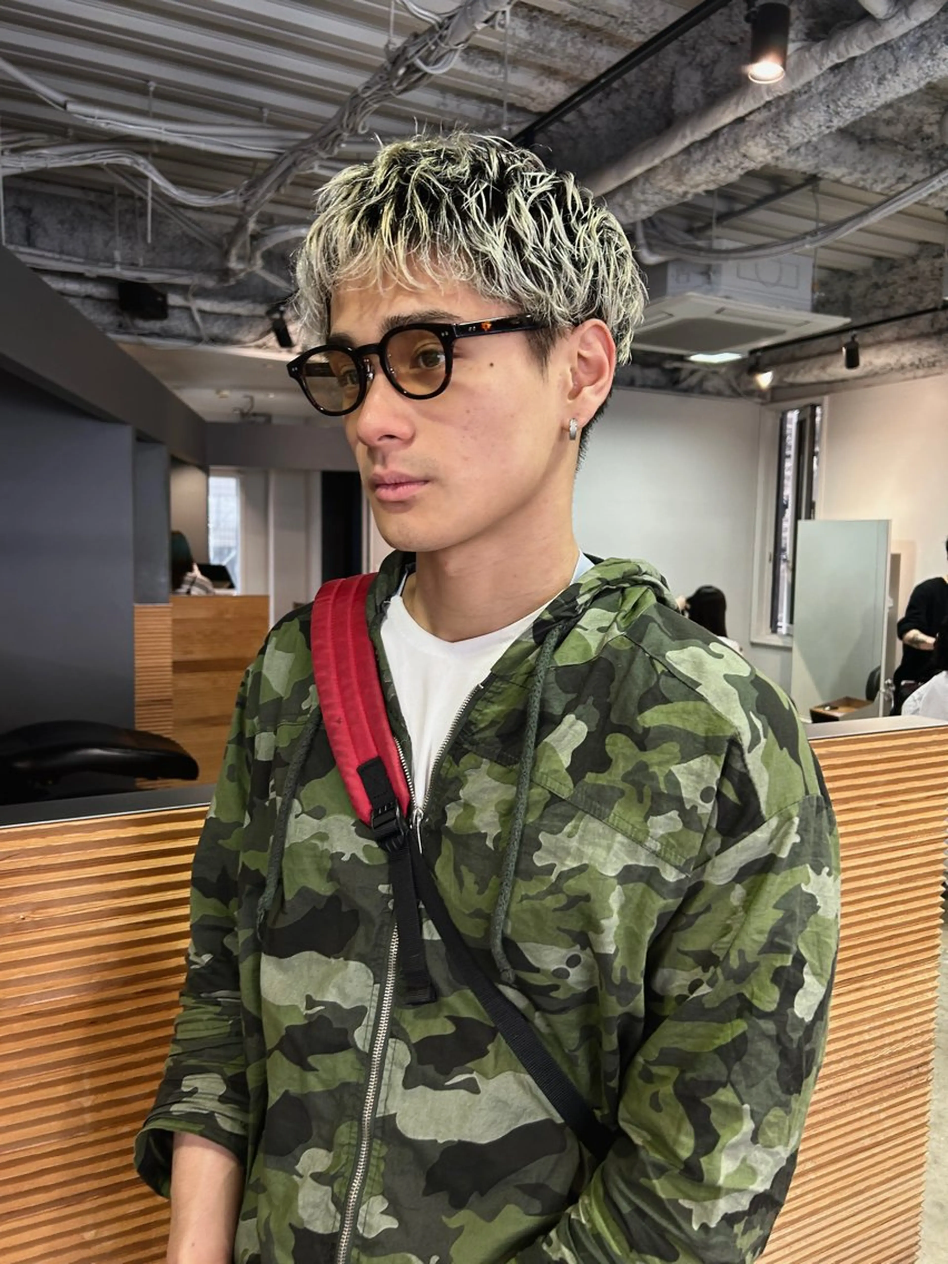 直毛さんにオススメ📍メンズピンケアパーマ(カット無し)の写真