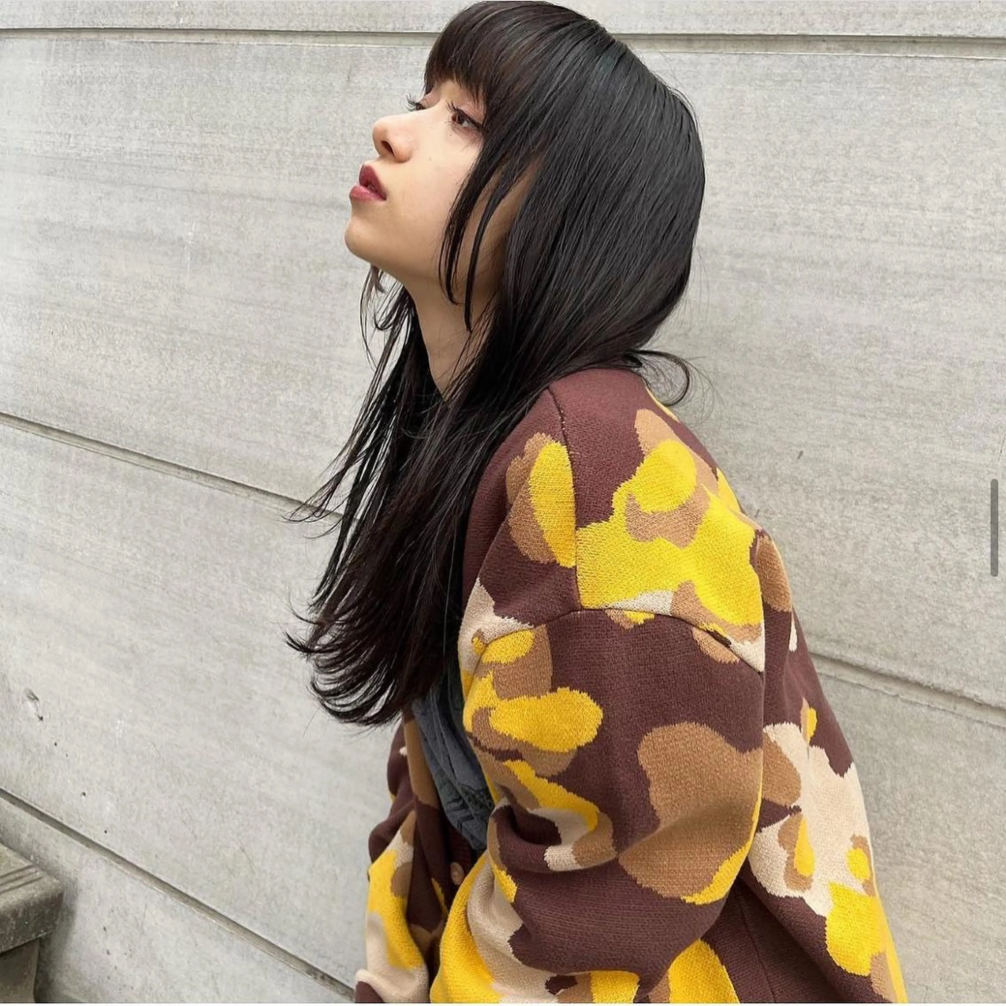 ミディアム カラー ヘアアレンジ デザインカラー ハイライトカラー インナーカラー くせ毛 ハイライト 韓国/髪質改善💘 櫻井かれんのヘアスタイル