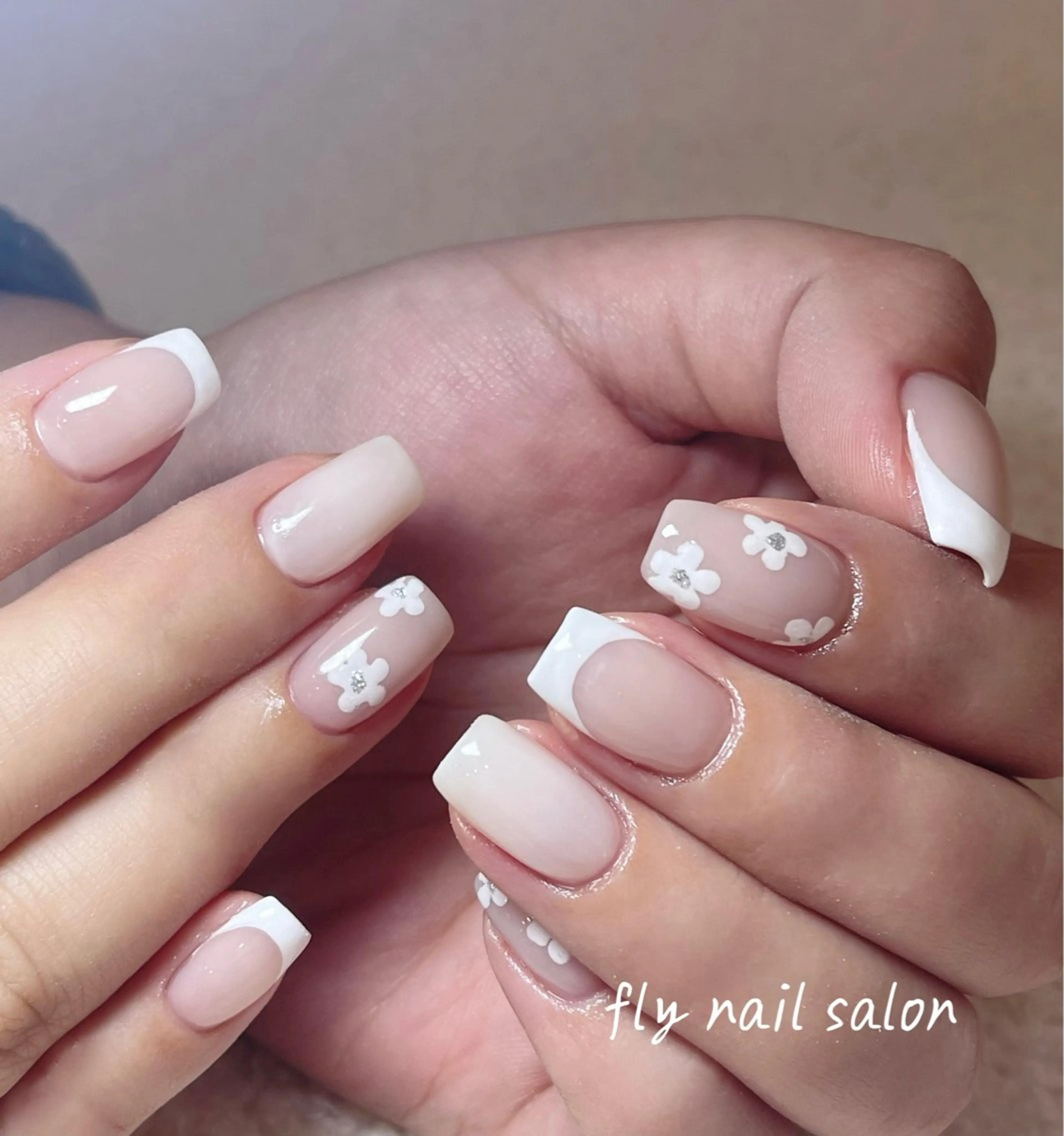 ネイル FLY Nail Salonのネイルデザイン