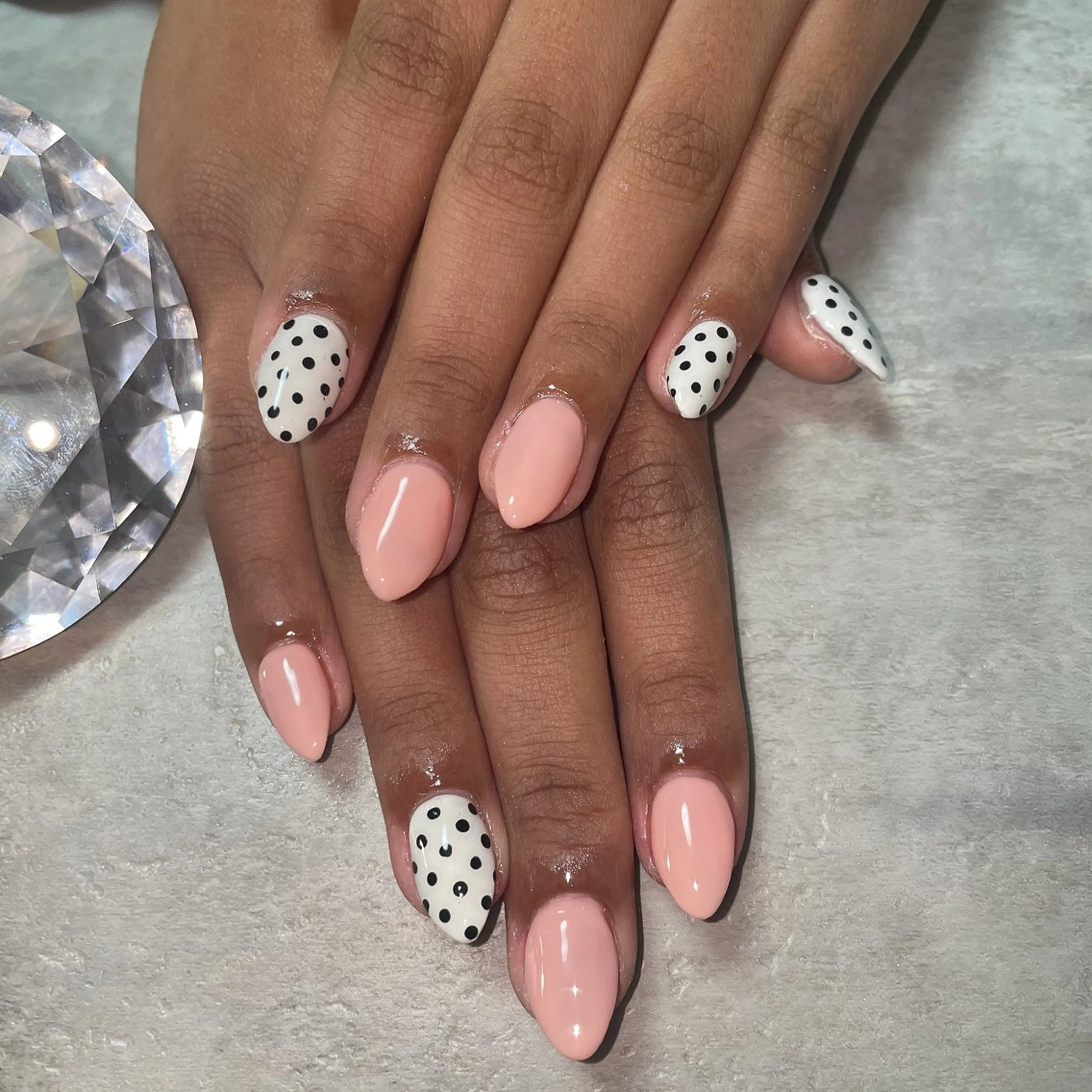 ネイル One Na1l ゆい☺︎のネイルデザイン