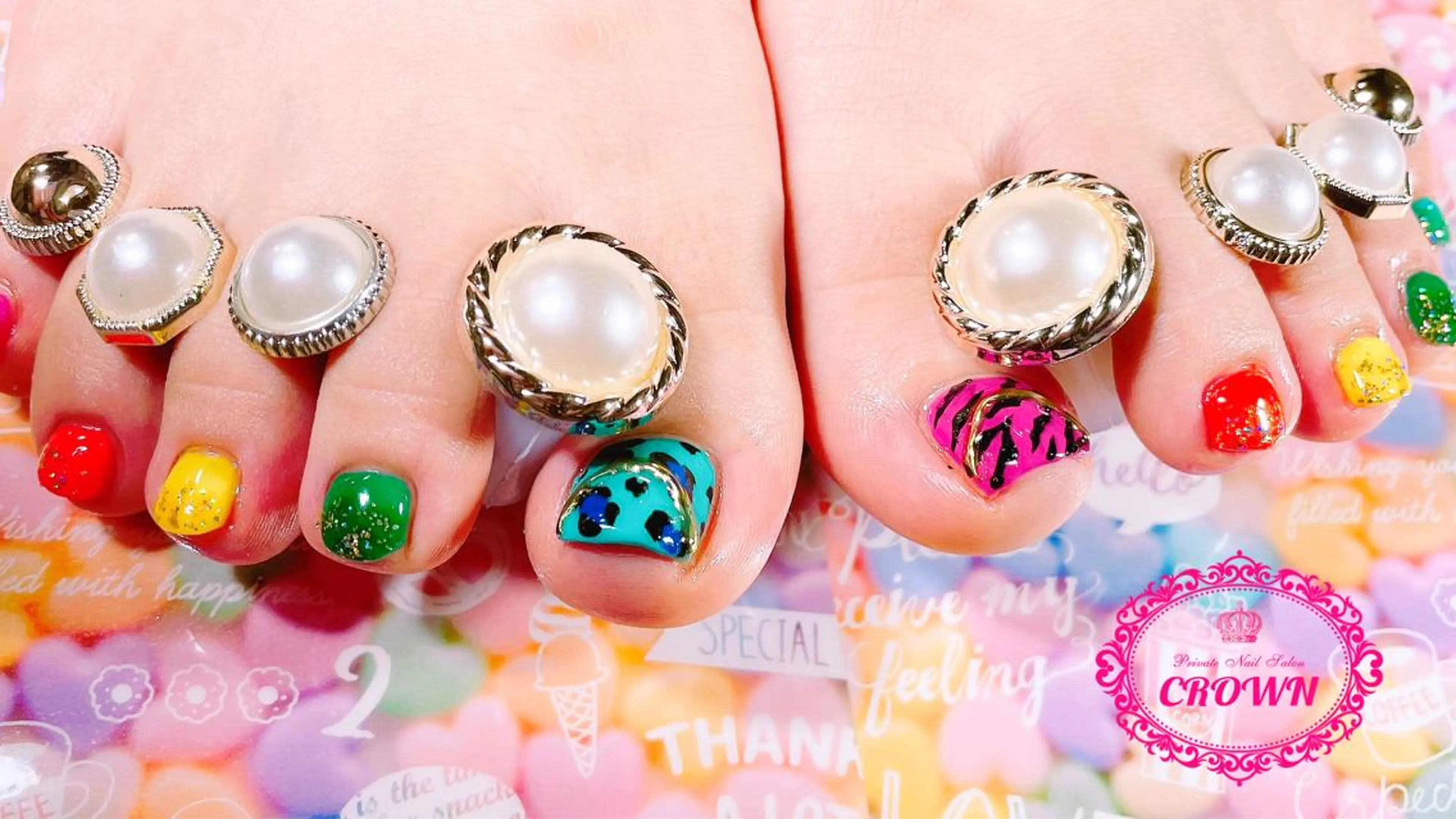 ネイル CROWN プライベートサロンのネイルデザイン