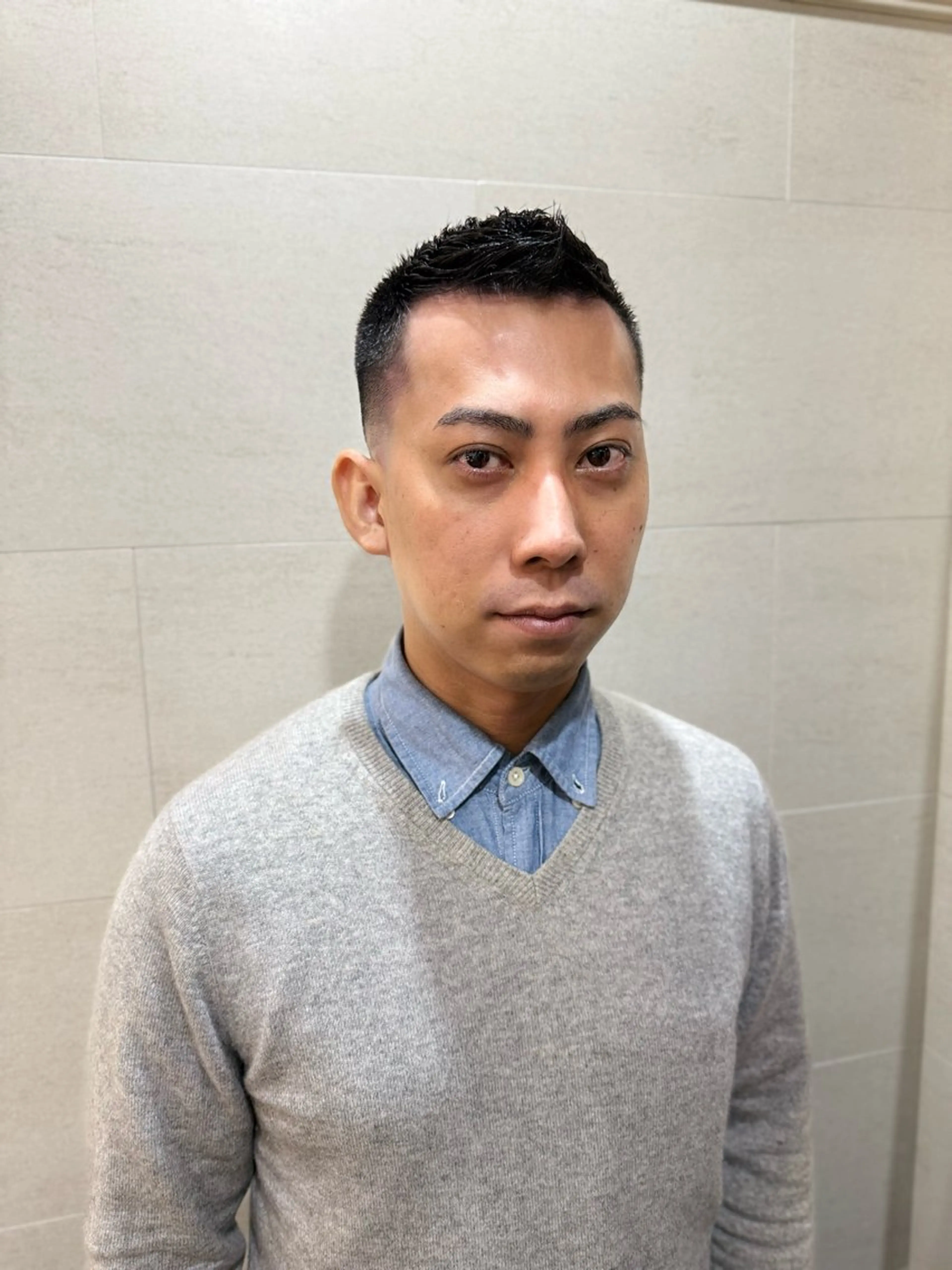 ショート メンズ フェードカット スキンフェード ショートヘア Graceful BarBer platinum所属・無料メンズカット💈 遠山泰輝のヘアスタイル