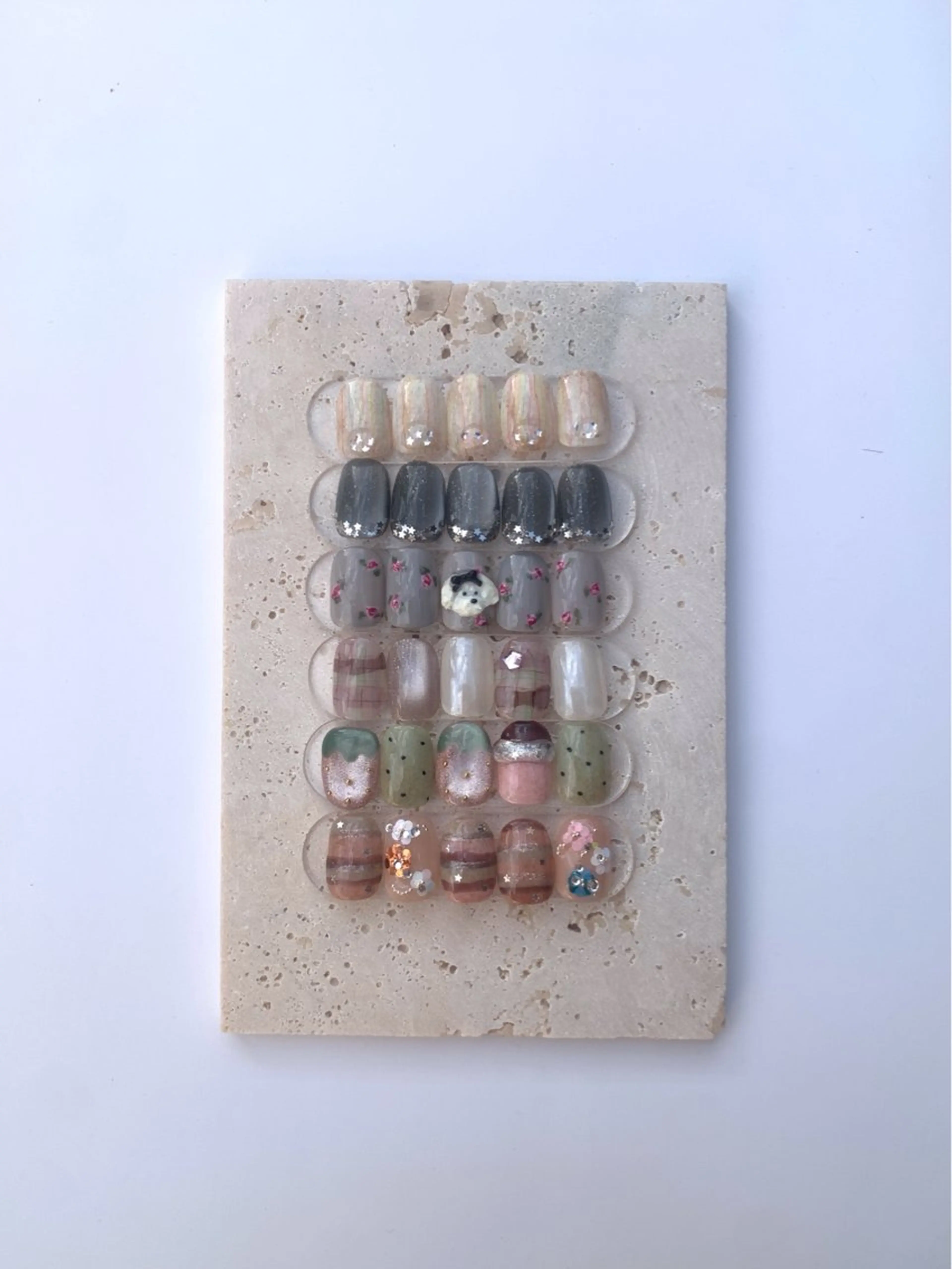 ネイル io nail所属・津守 渚のネイルデザイン