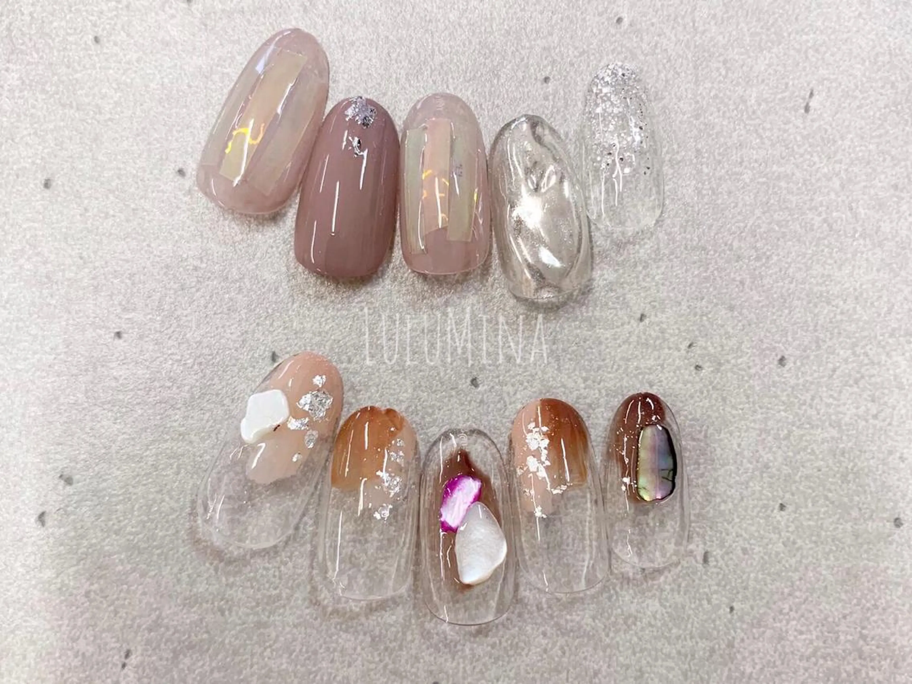 ネイル ルルミーナ アイラッシュのマツエク・マツパデザイン