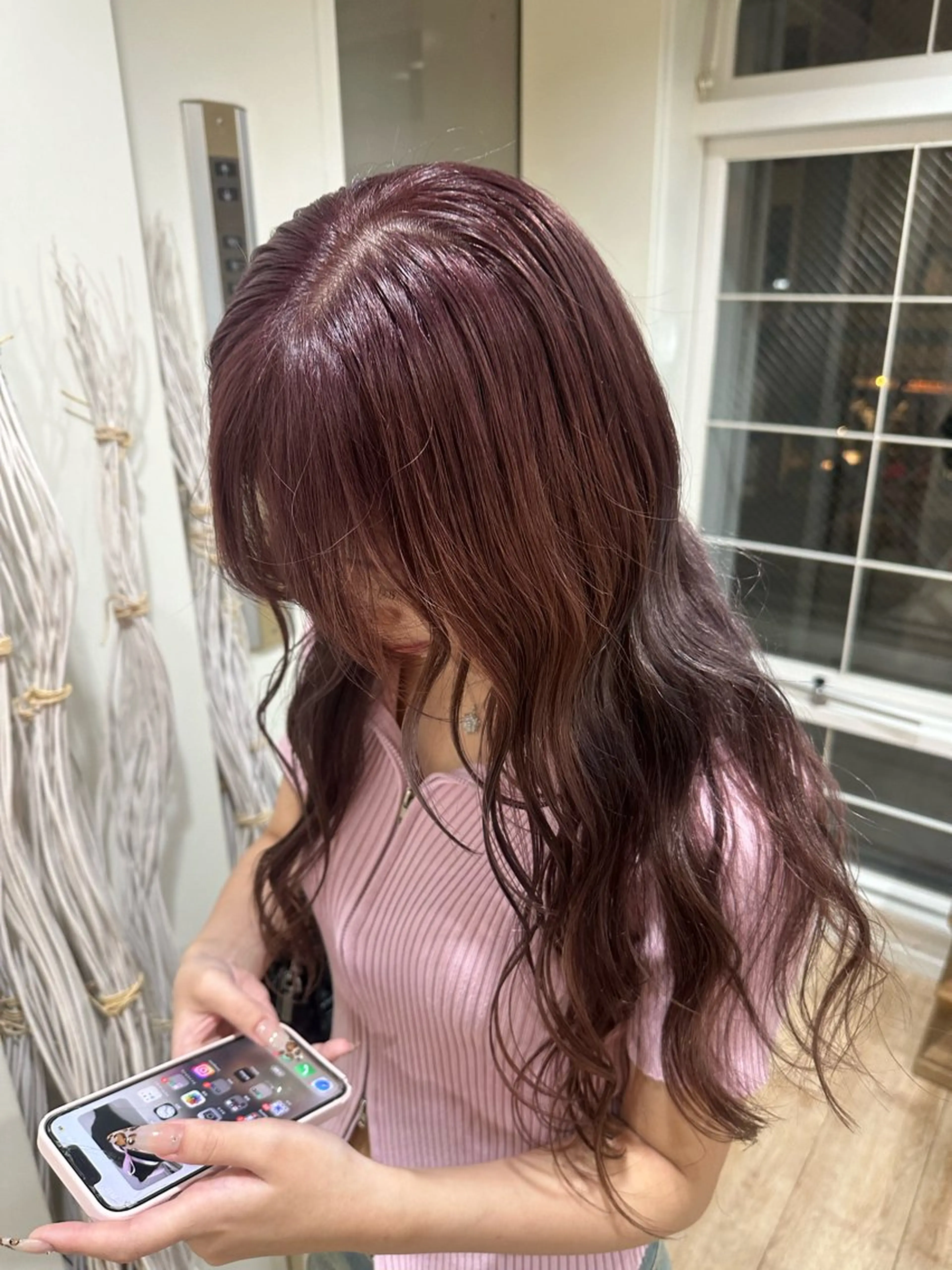 ロング カラー ブリーチ ラベンダーカラー ピンクカラー ピンクラベンダー ♡韓国ヘア♡遠藤 美夢のヘアスタイル