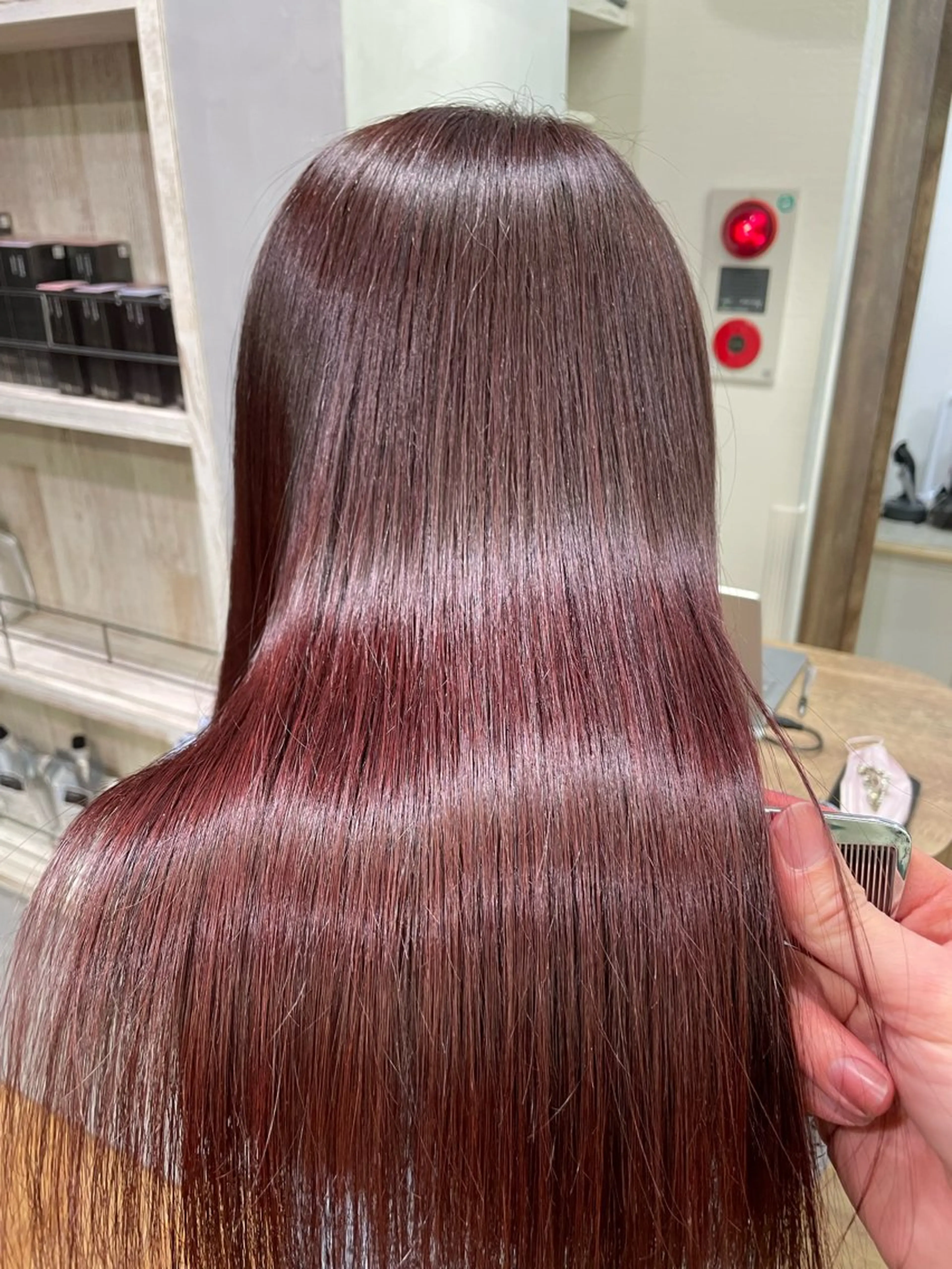 ロング カラー トリートメント gite KOHOKU所属・髪質改善レイヤー/ 雨のヘアスタイル