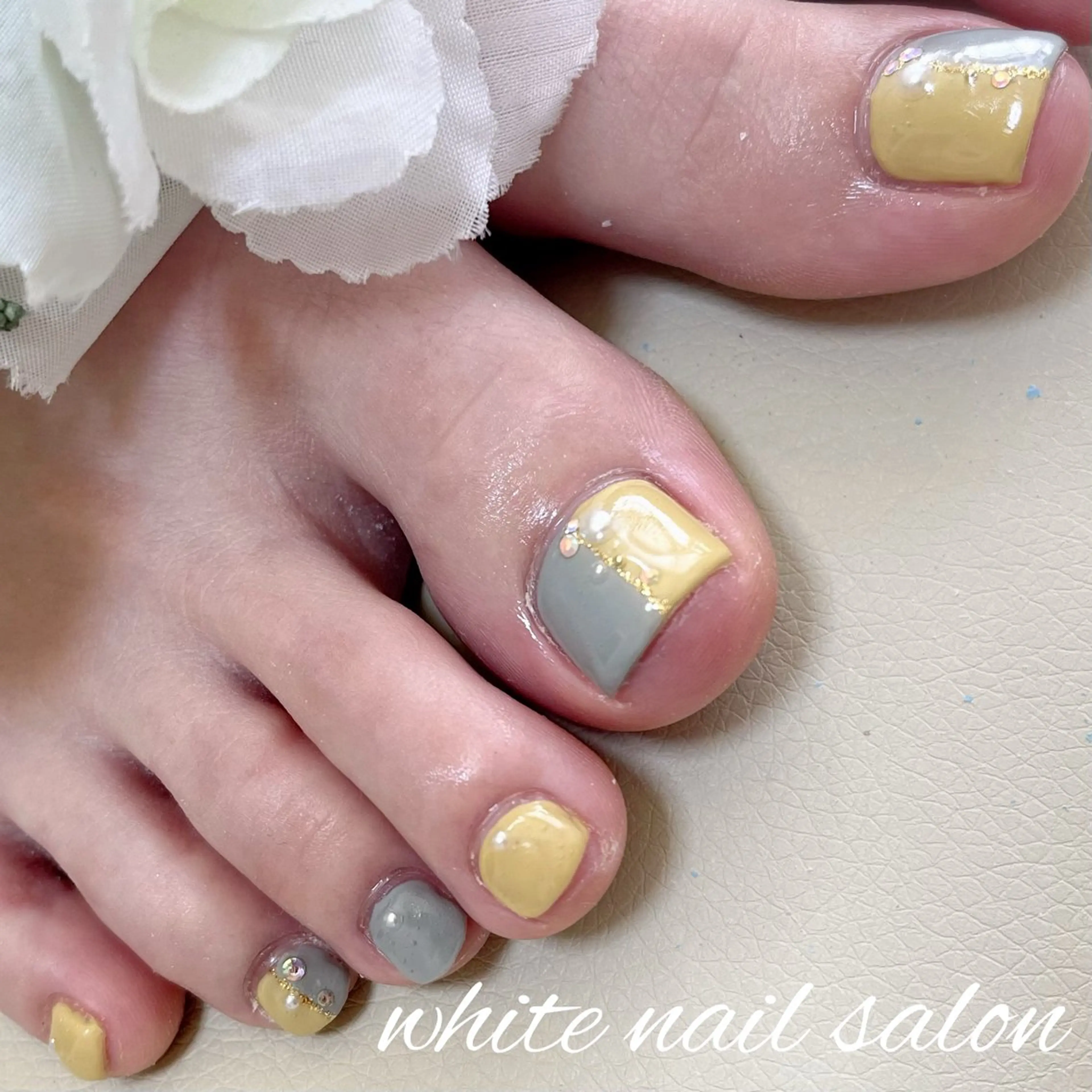 ネイル フットネイル white nail salonのネイルデザイン