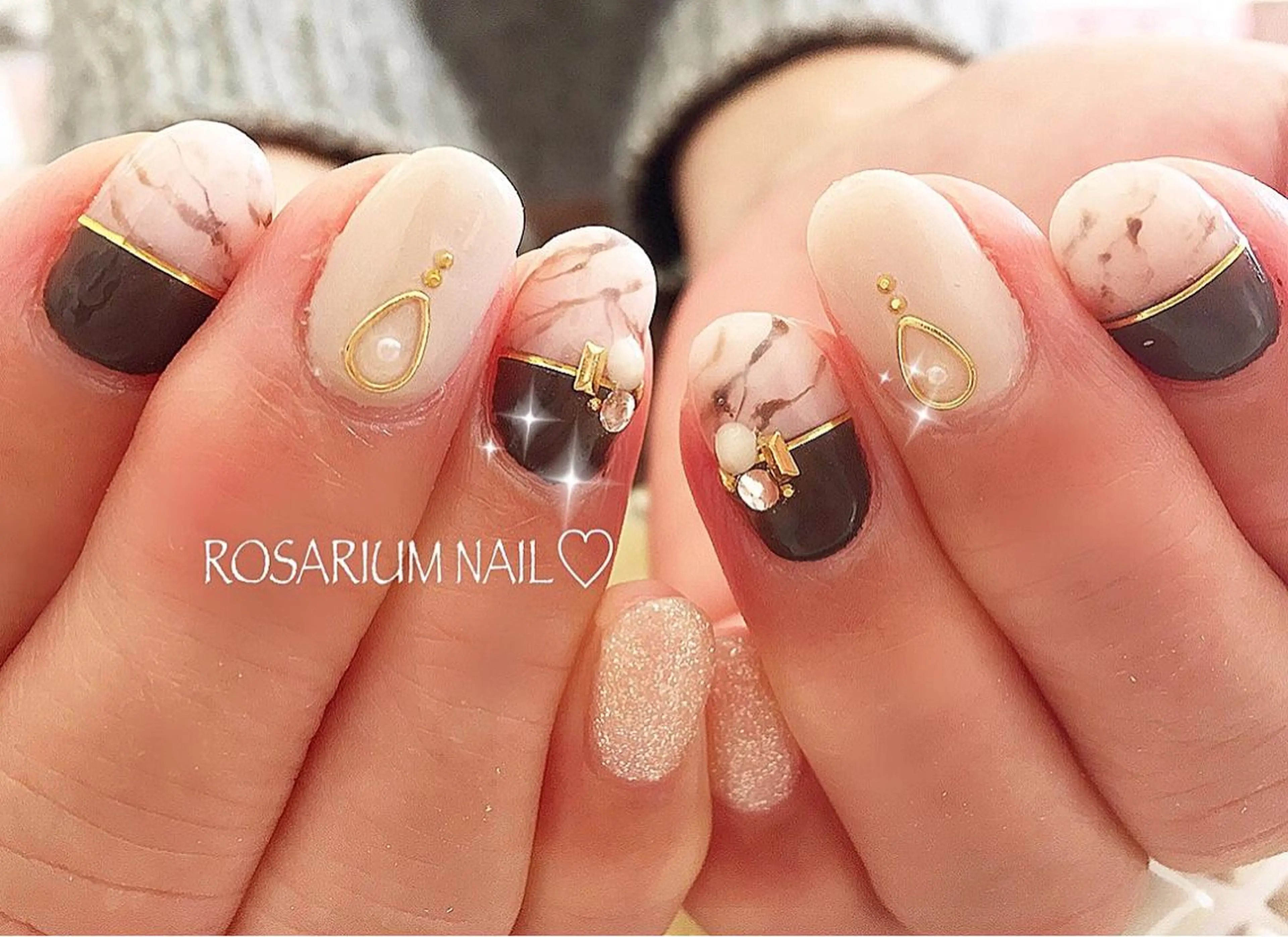 ネイル ROSA RIUMのネイルデザイン