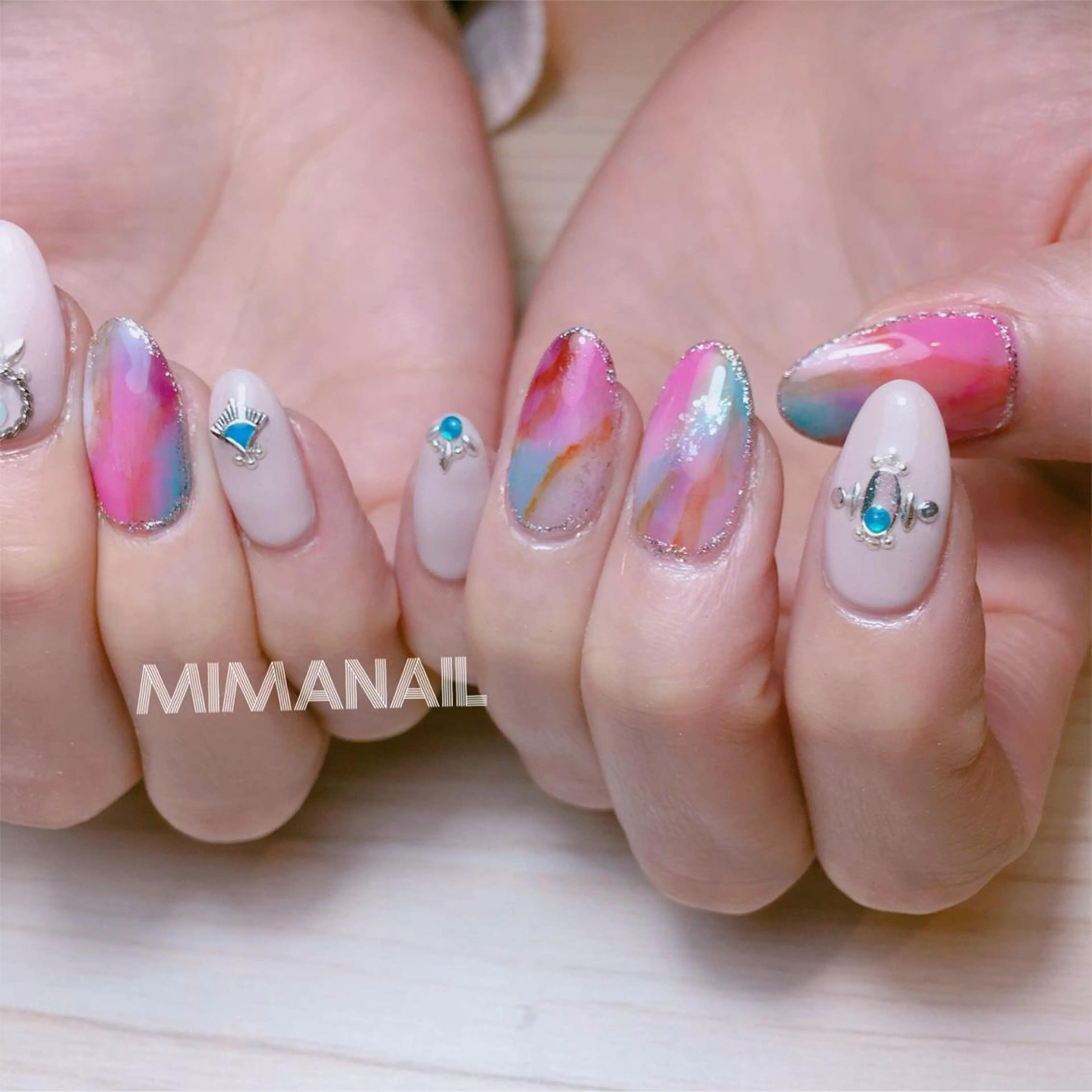 ネイル mima nailのネイルデザイン
