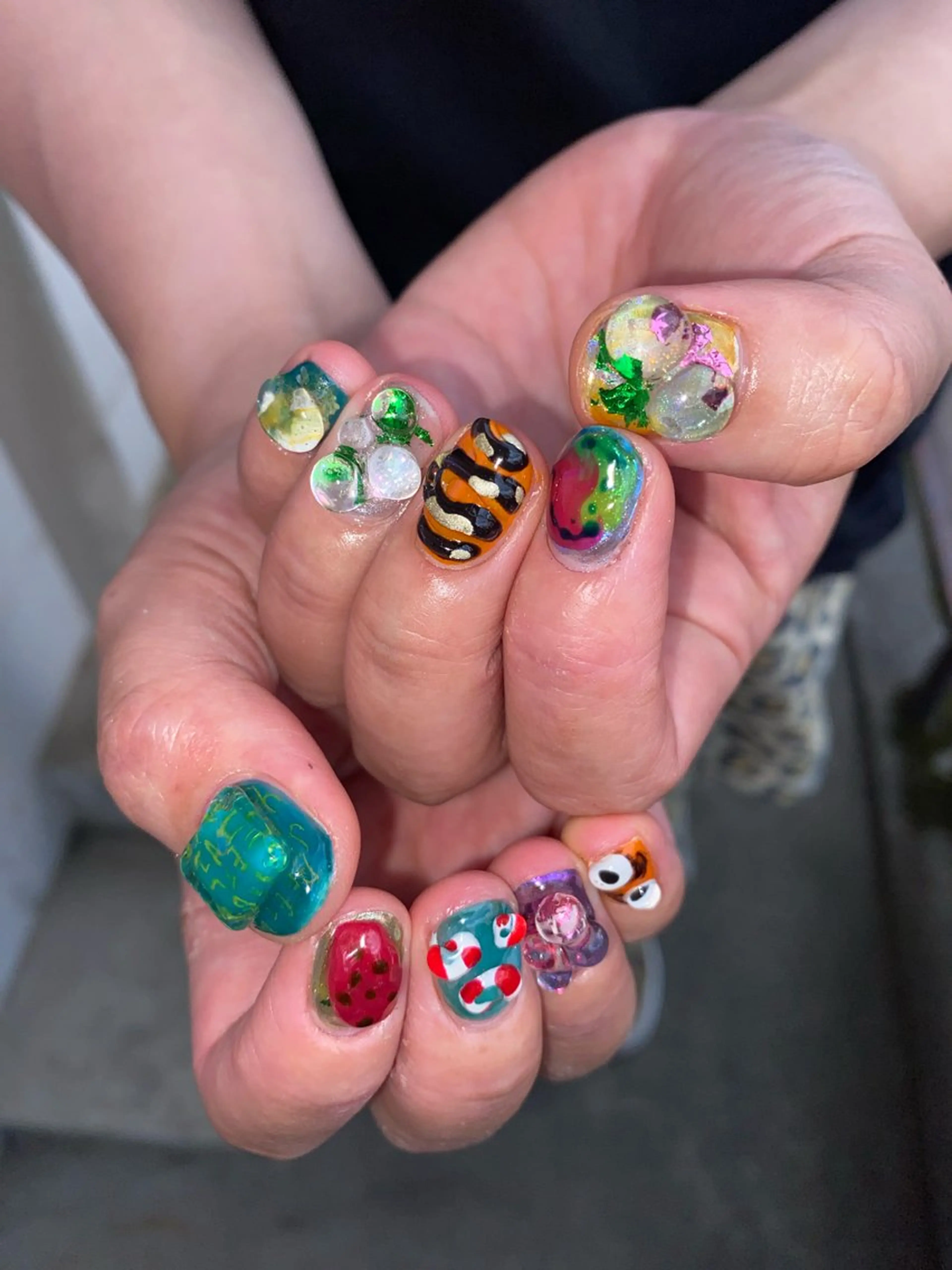 ネイル .unff所属・hana (..)個 性派/メンズネイル◎のネイルデザイン