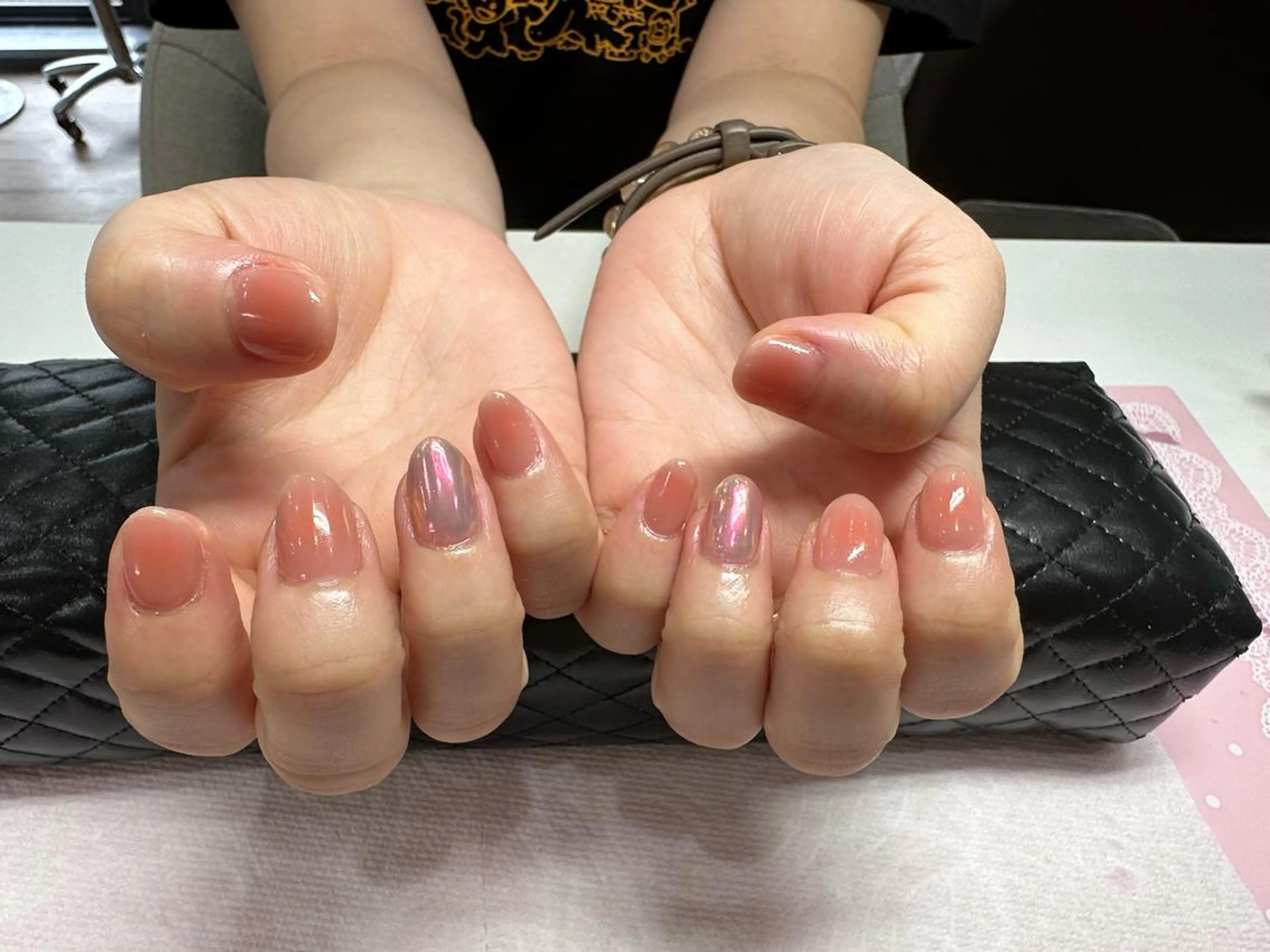 Ui_Amor (パラジェル)のネイルデザイン