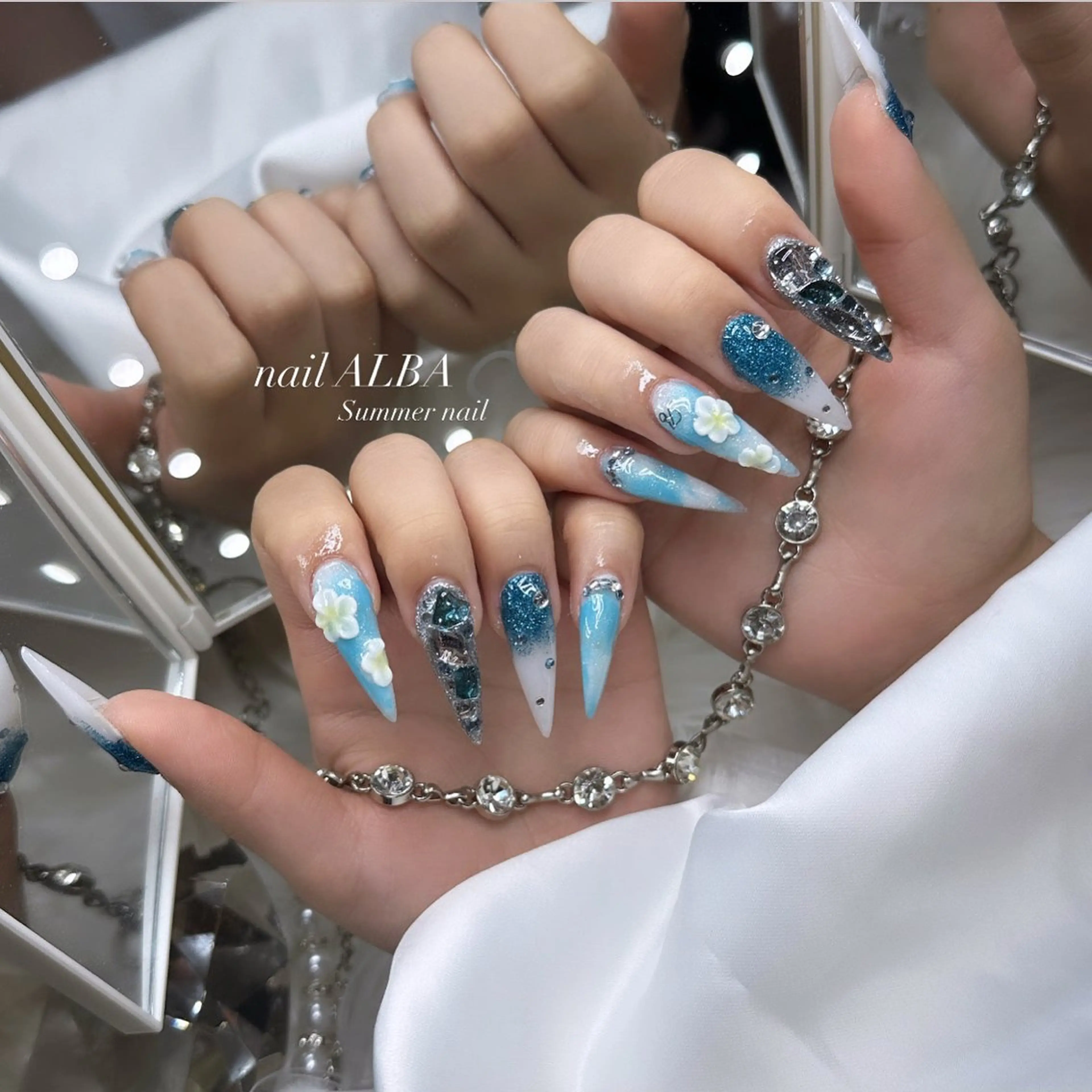 ネイル 加納 莉音のネイルデザイン