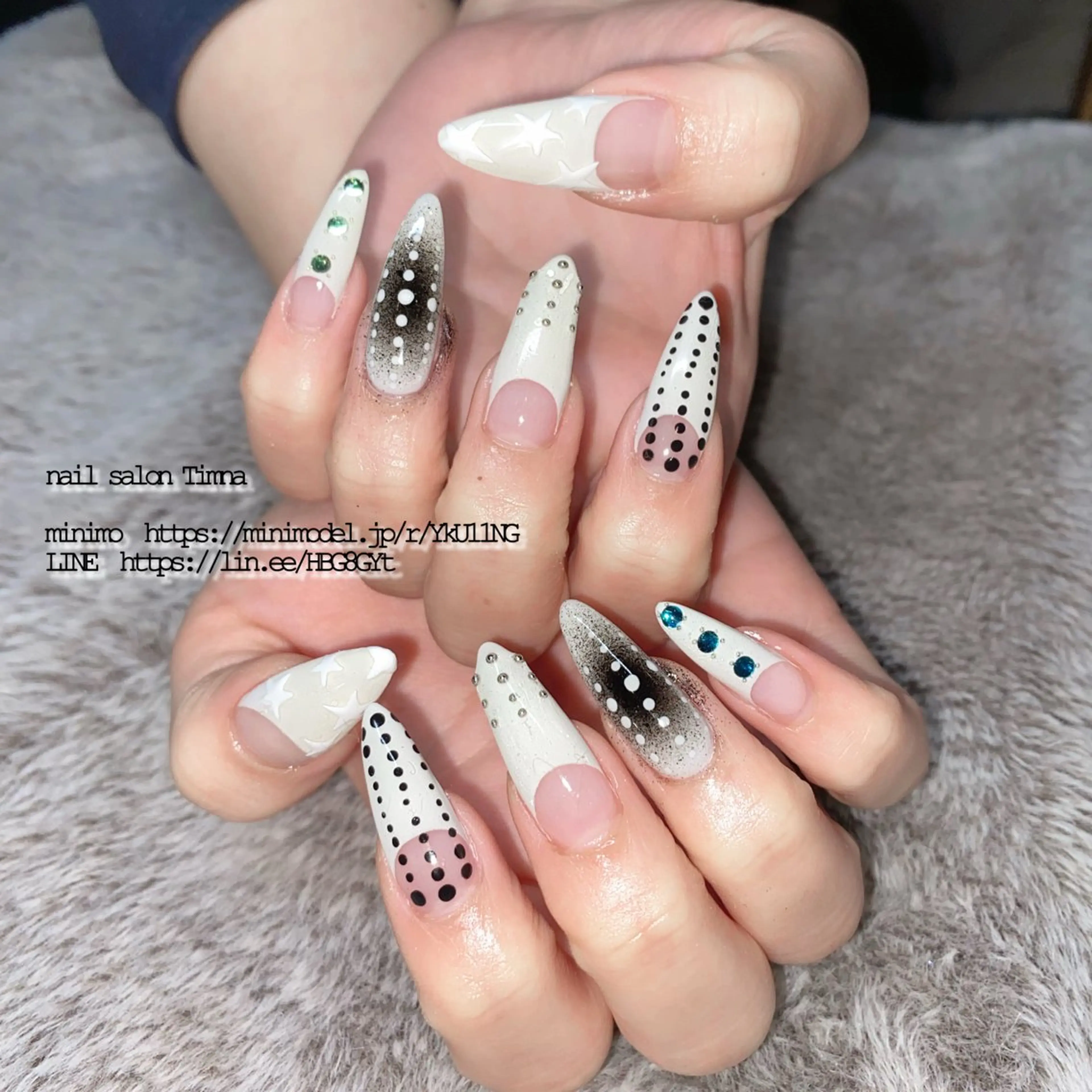 ロング ハンドネイル NAILSALON 🍔Timna🍟のネイルデザイン