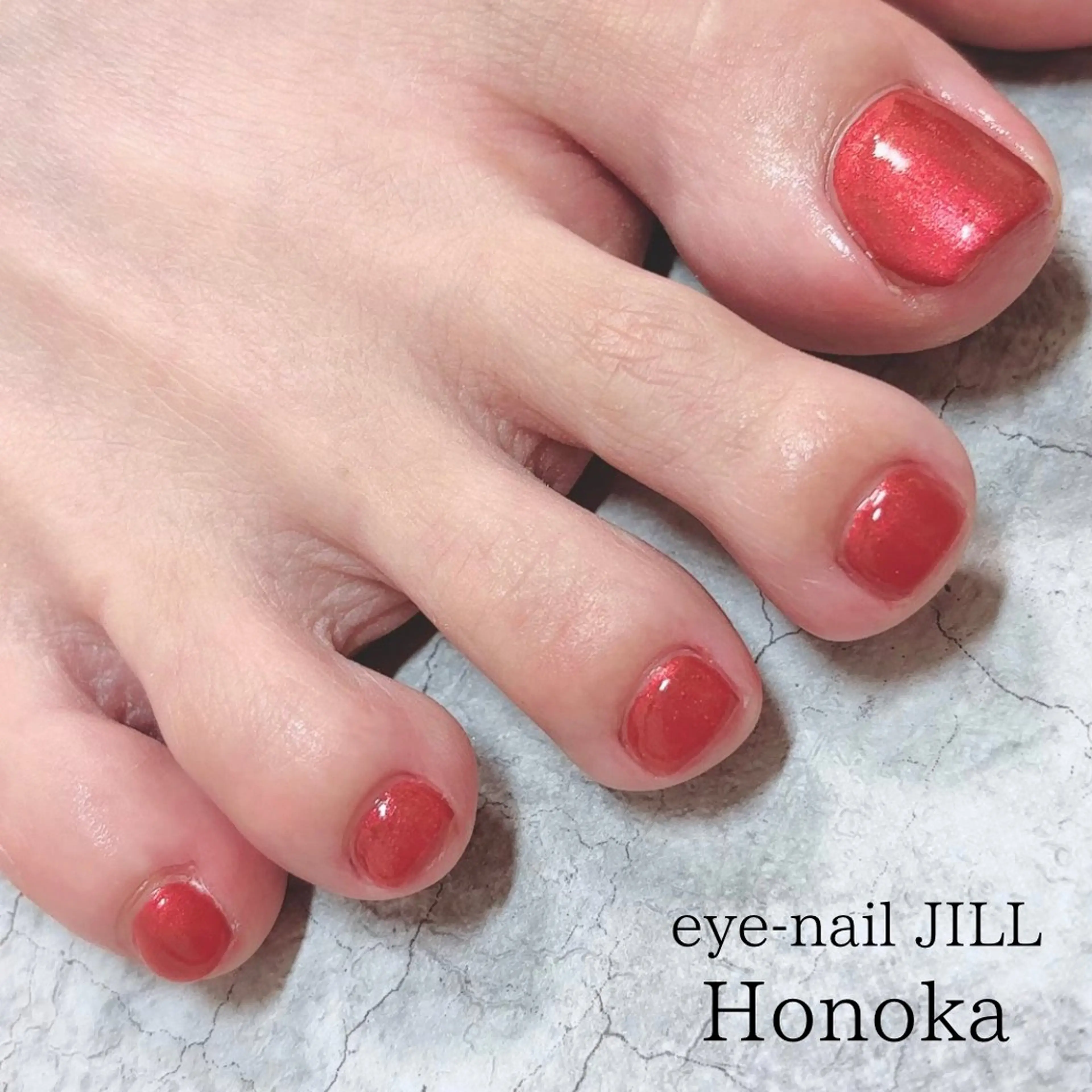 ネイル フットネイル ワンカラーネイル 赤色 ハンドネイル JILL Honokaのネイルデザイン