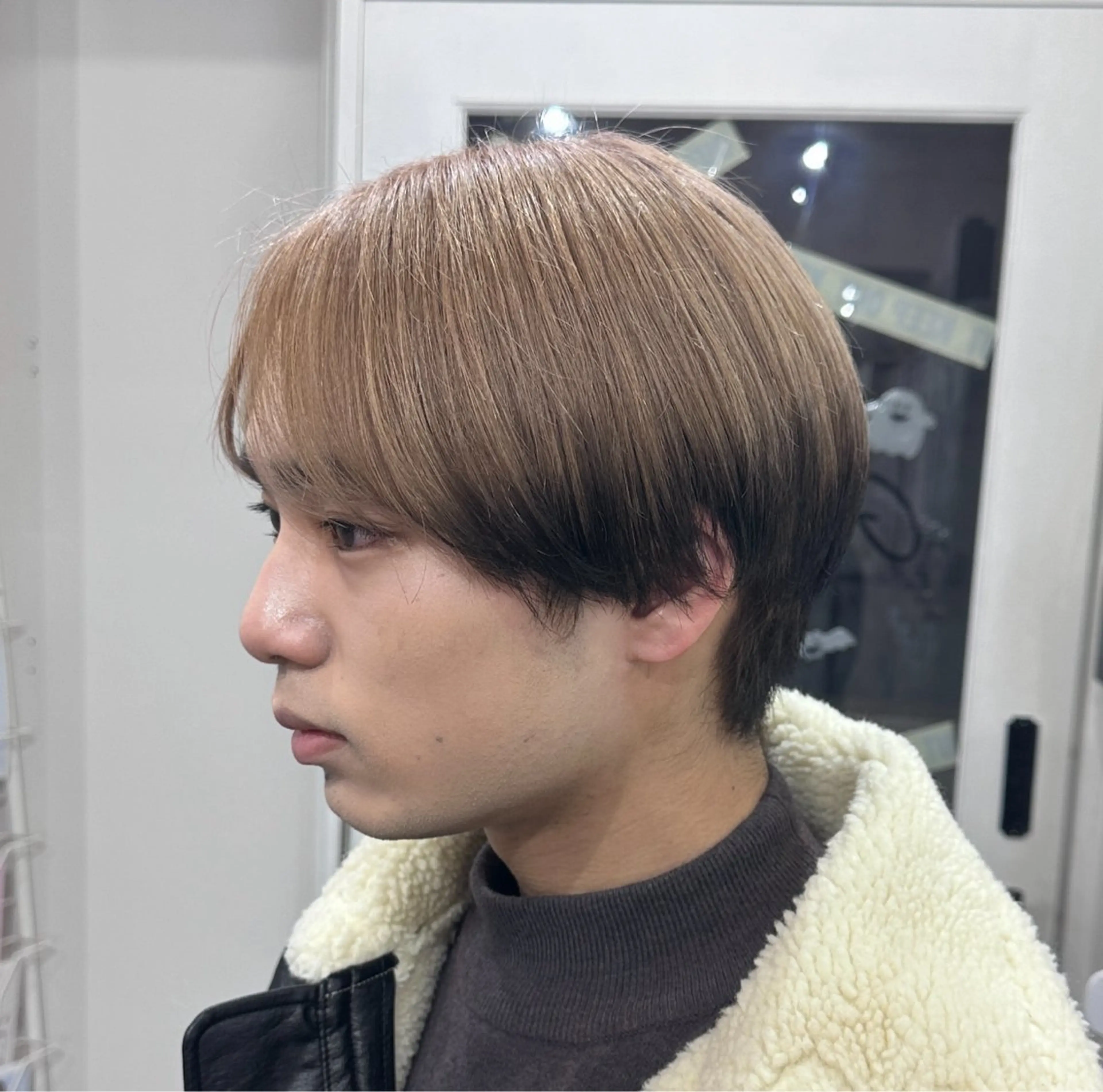 ミディアム カラー ハイトーン/ウルフ /エクステ/ましろのヘアスタイル