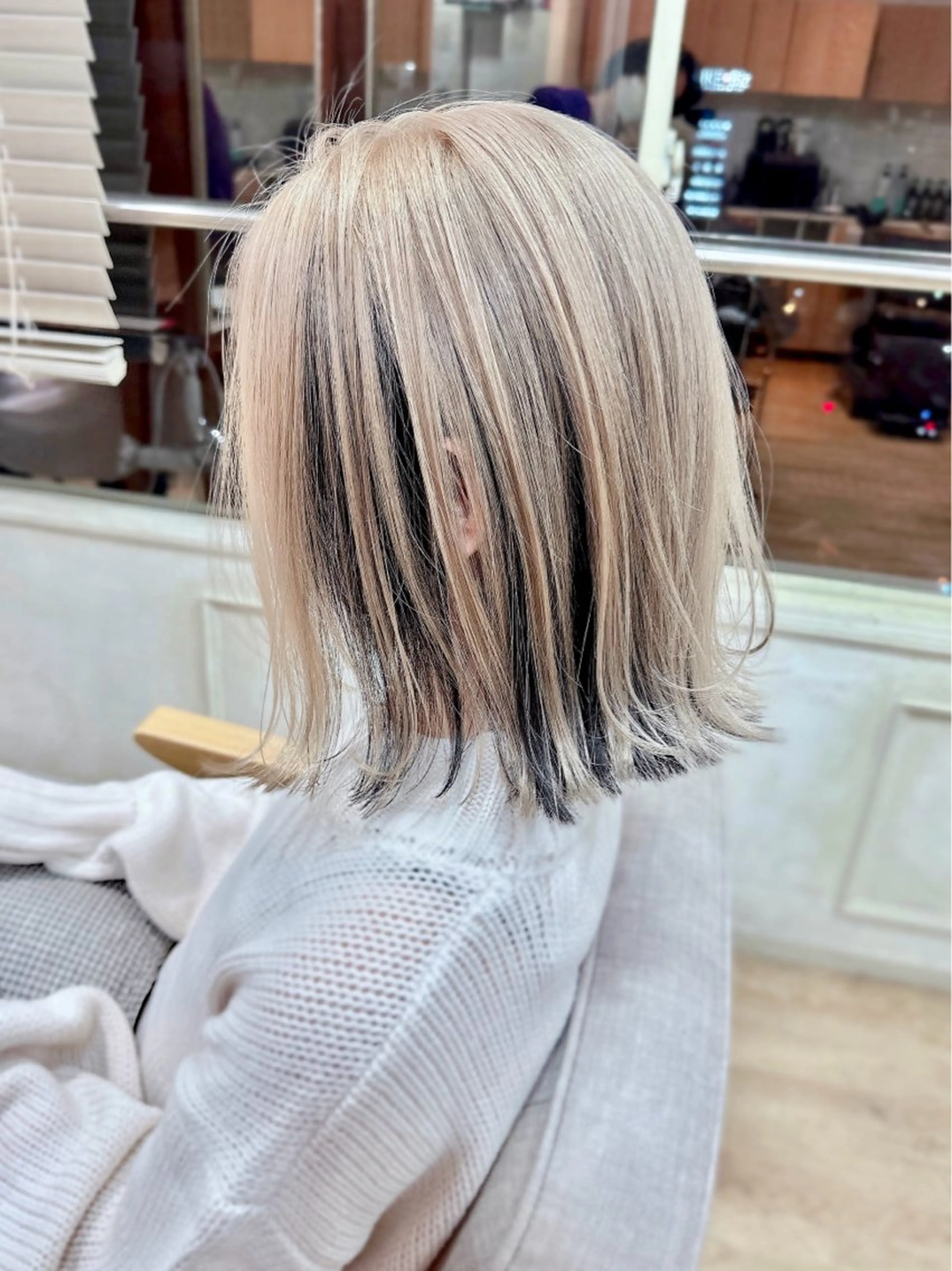 ミディアム ヘアカラー トリートメント neuf所属・ケアブリーチ 髪質改善/池袋のヘアスタイル