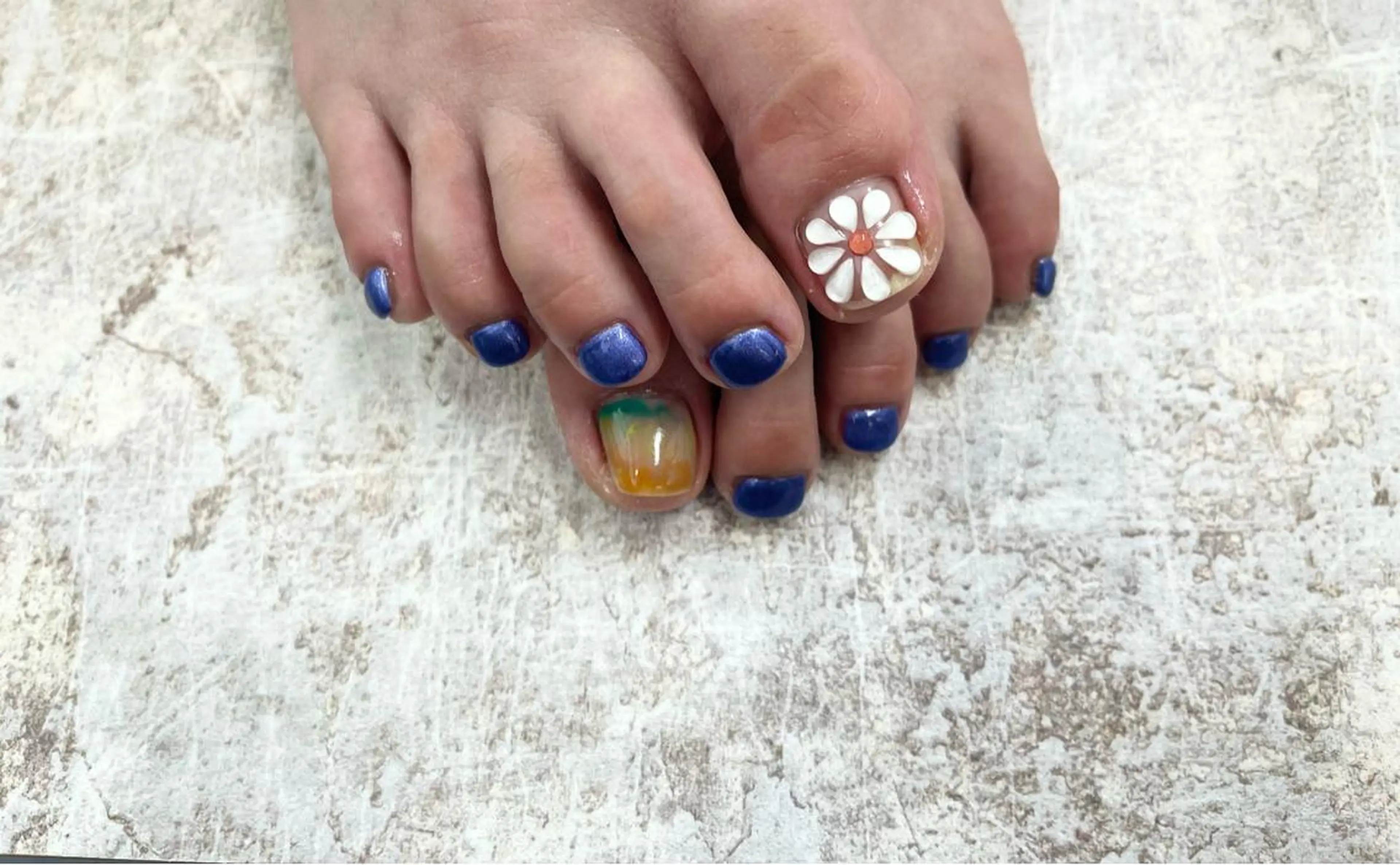 ネイル Basic町田本店 Suzunaのネイルデザイン