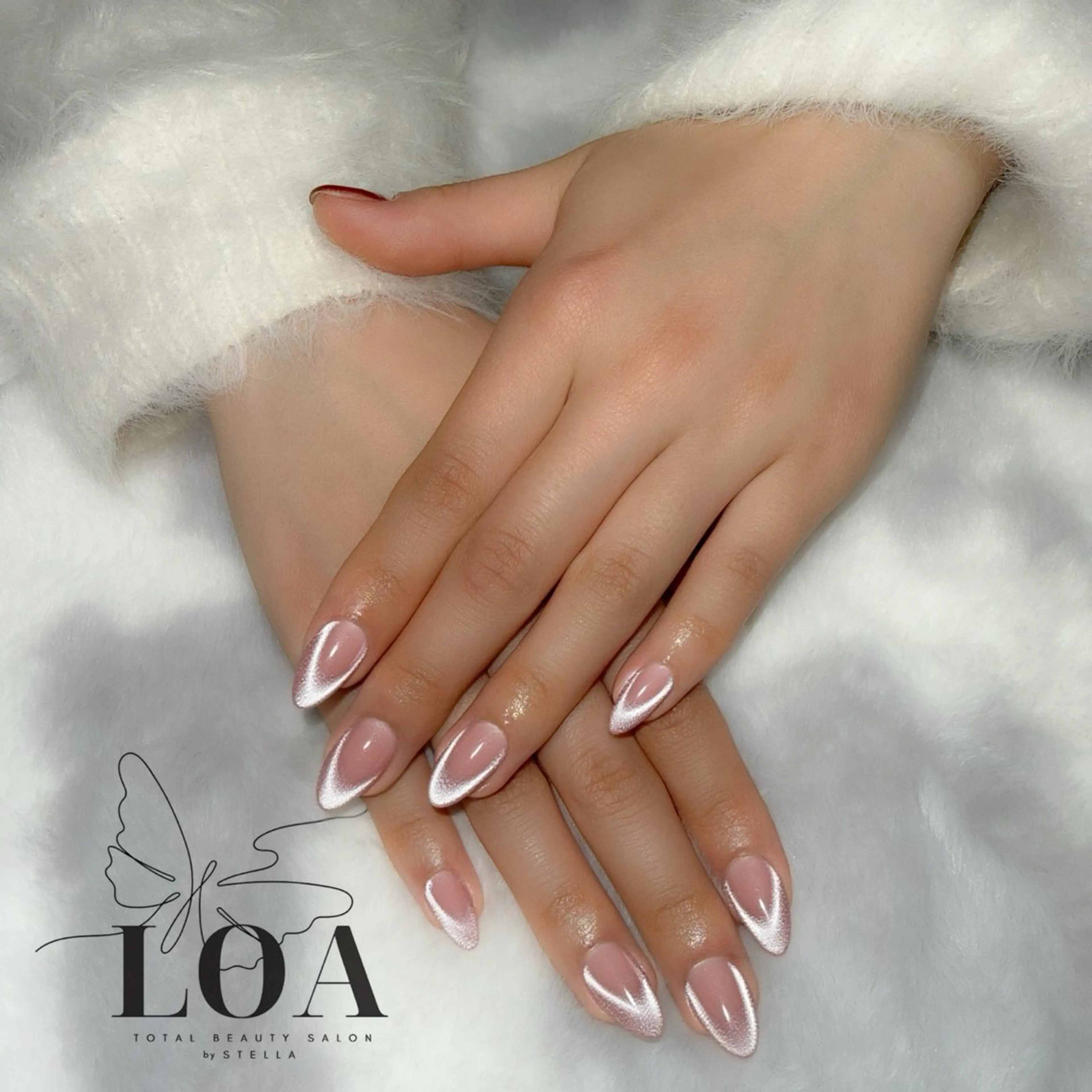 ネイル LOA🦋 yuraのネイルデザイン