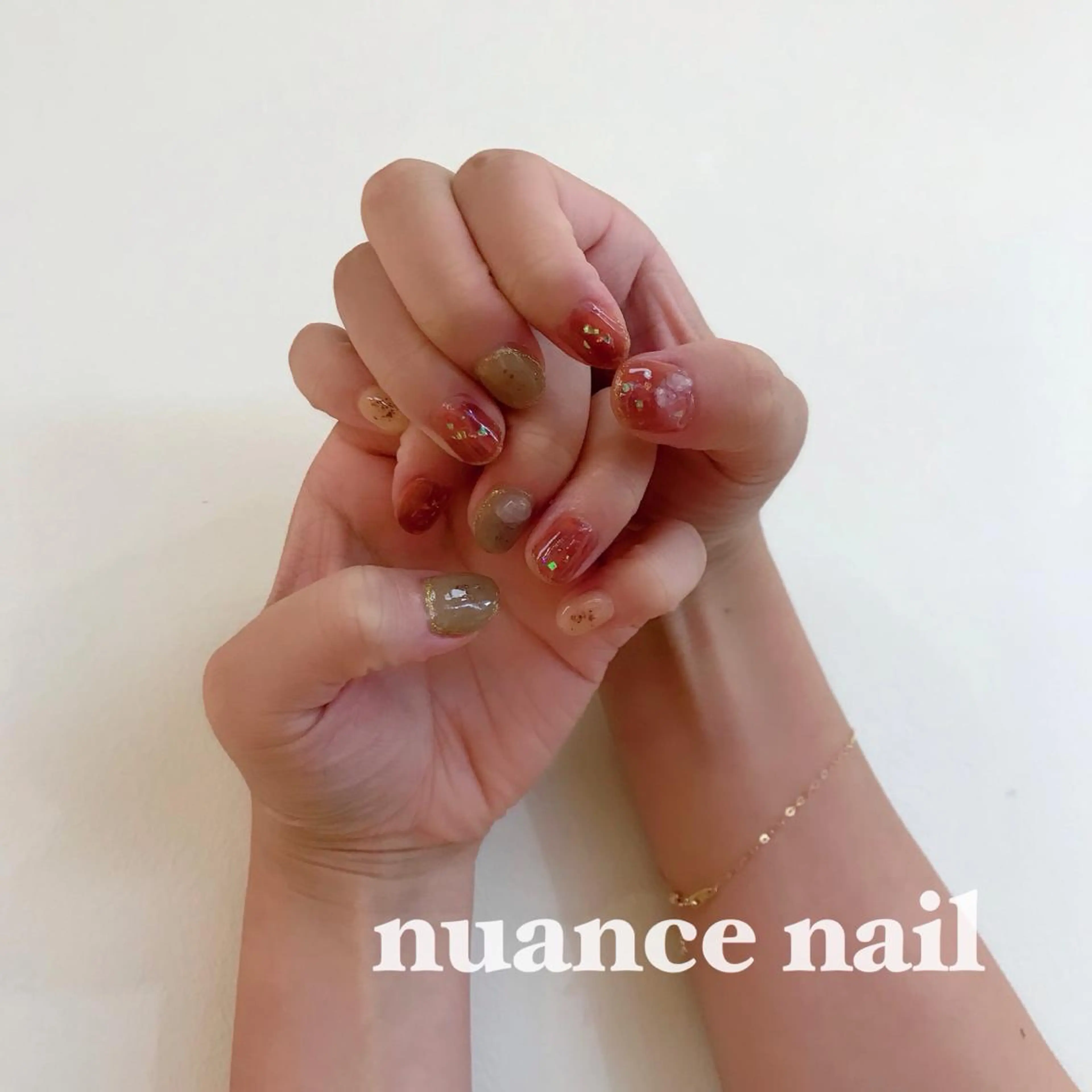 ネイル ニュアンスネイル シンプルネイル GO TODAY シェアサロン 渋谷Lit店所属・CHIHIRO 渋谷Litのマツエク・マツパデザイン