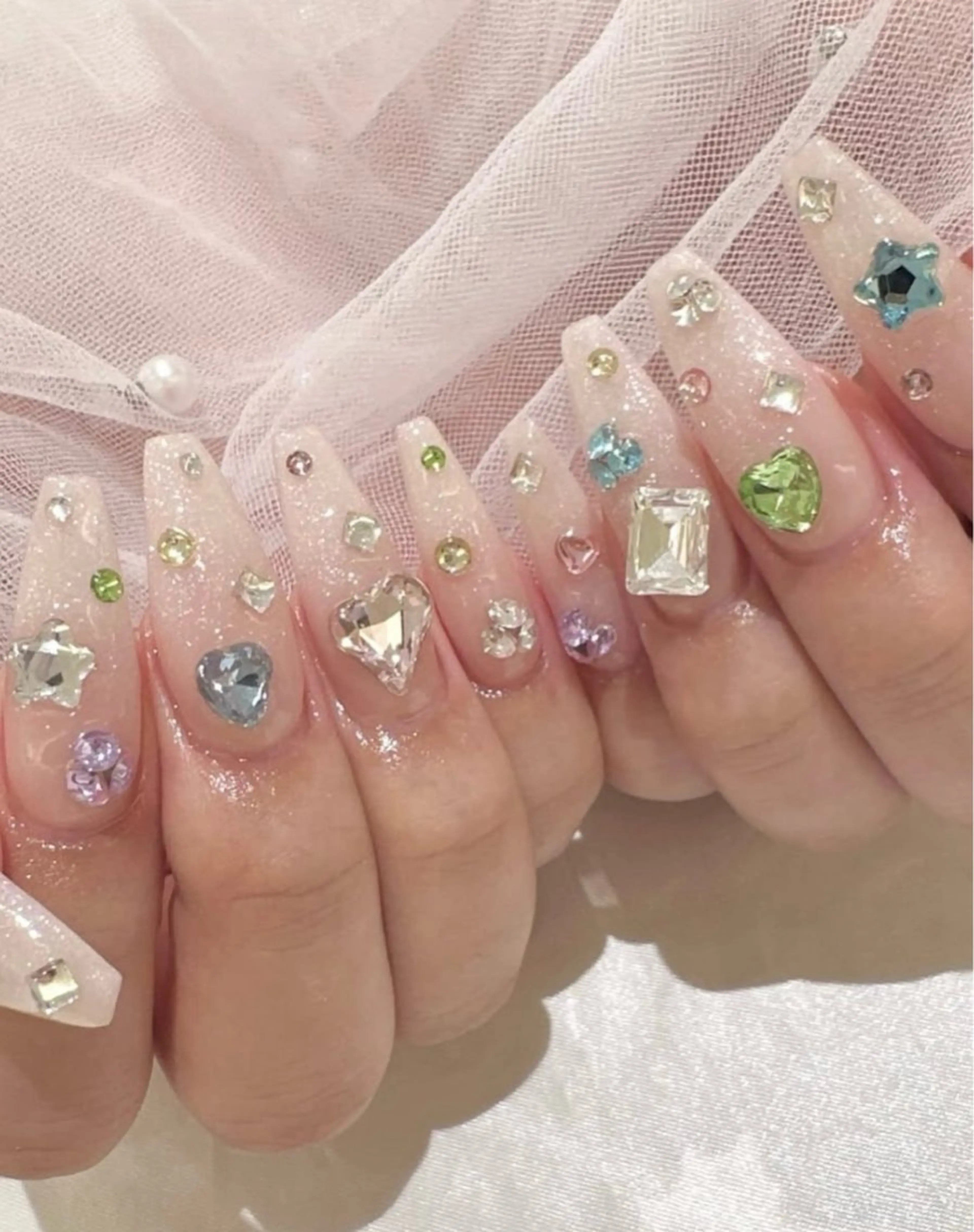 ネイル 韓国ネイル ニュアンスネイル シンプルネイル ワンホンネイル ハンドネイル ハンドケア Nihonthy Nail 新宿所属・Nihonthy Nail 新宿のネイルデザイン