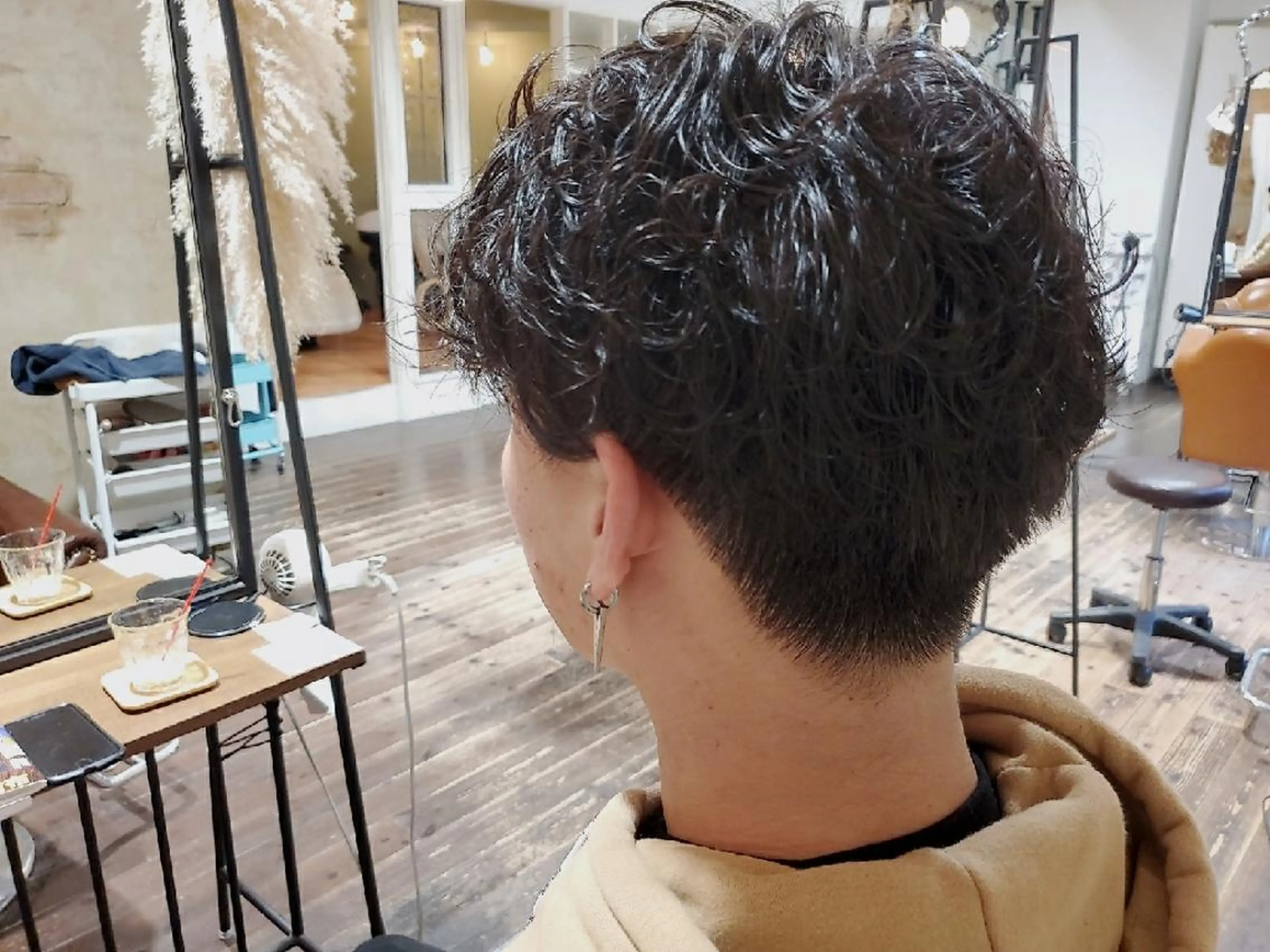 メンズ メンズパーマ カット パ ルのヘアスタイル