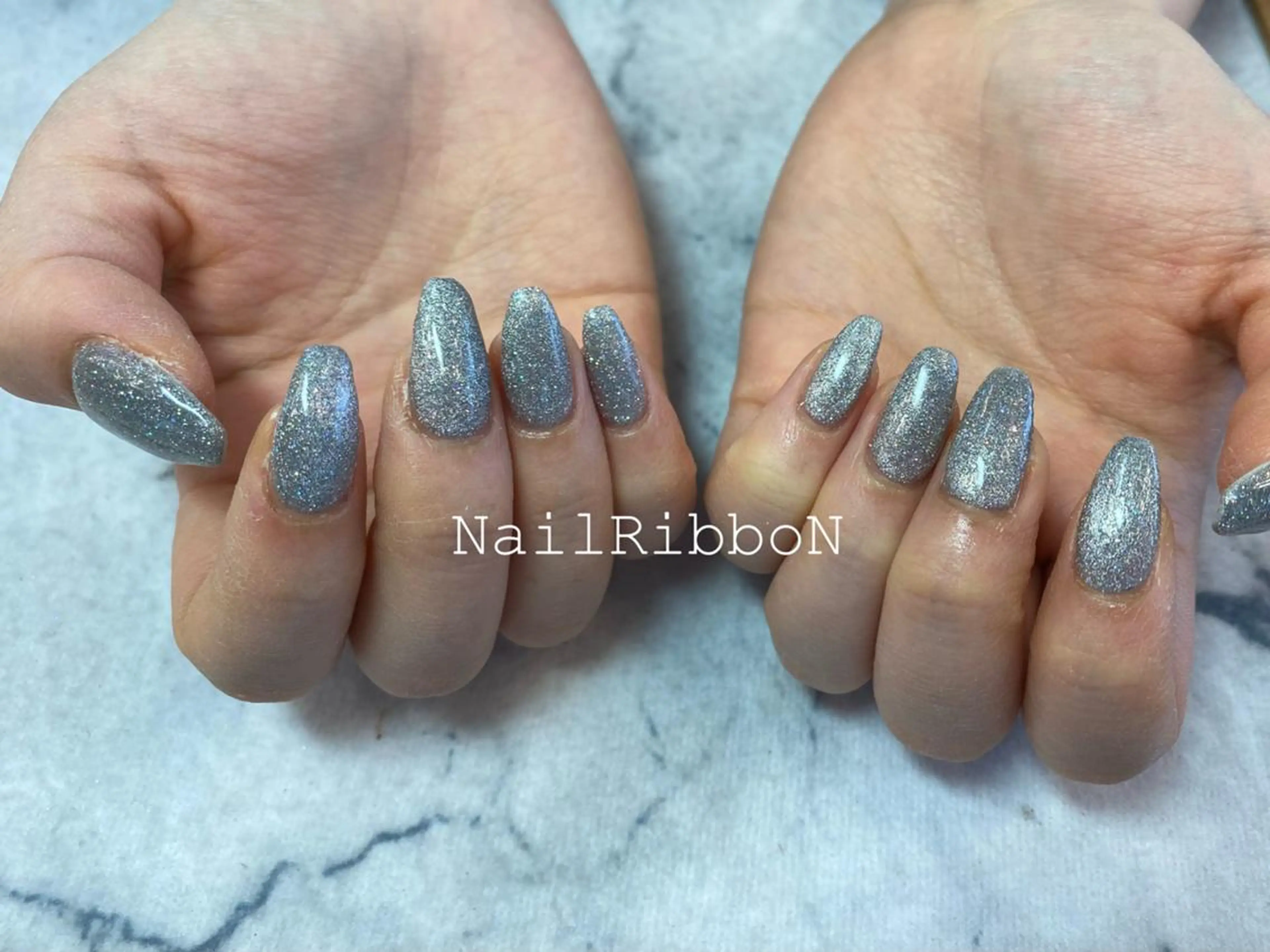 ネイル ネイルリボン 伊藤のネイルデザイン