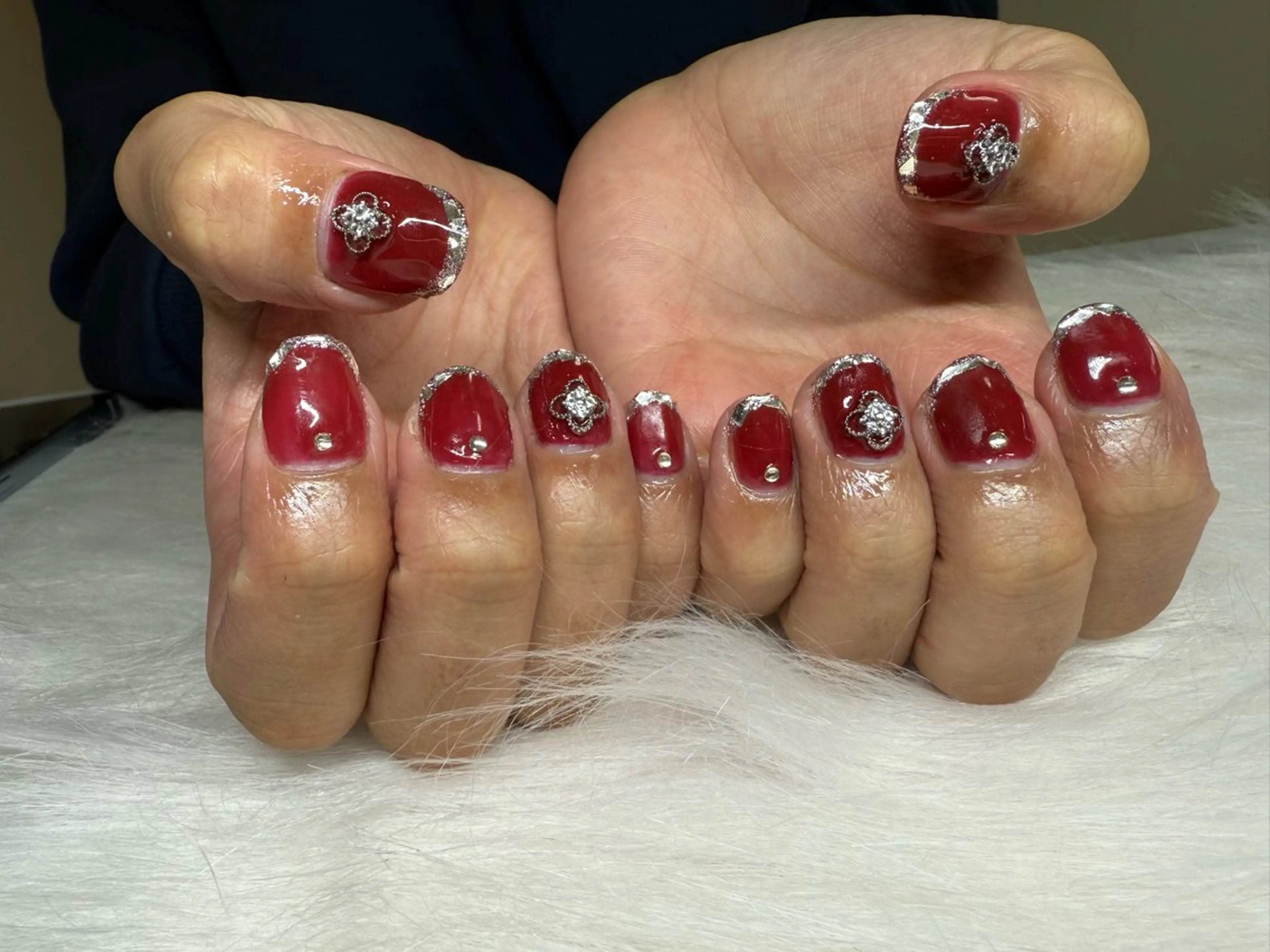 ネイル アートネイル フレンチネイル ガラスフレンチ T. nailのネイルデザイン