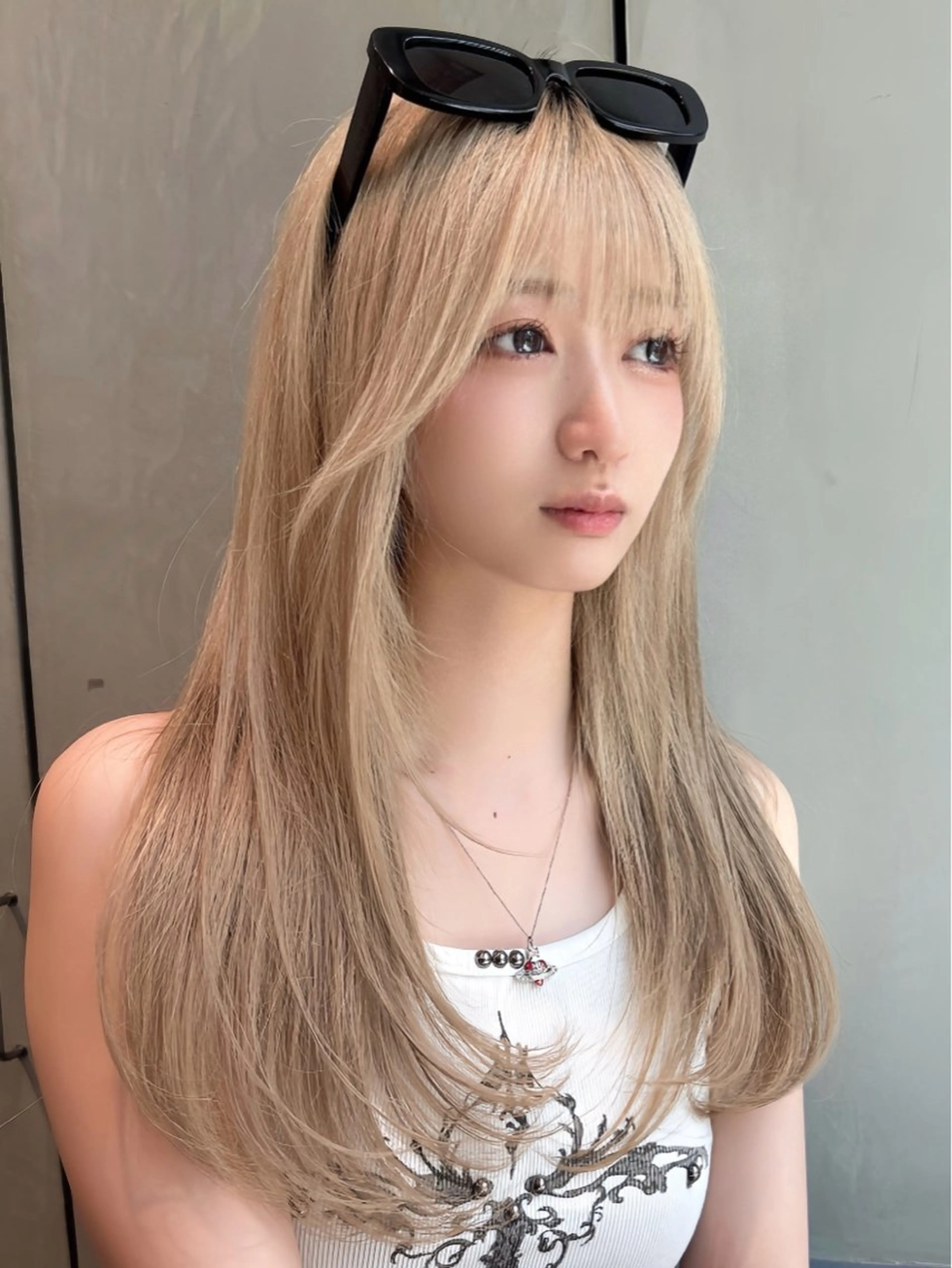 ロング 🥇KEN /レイヤー/艶カラーのヘアスタイル