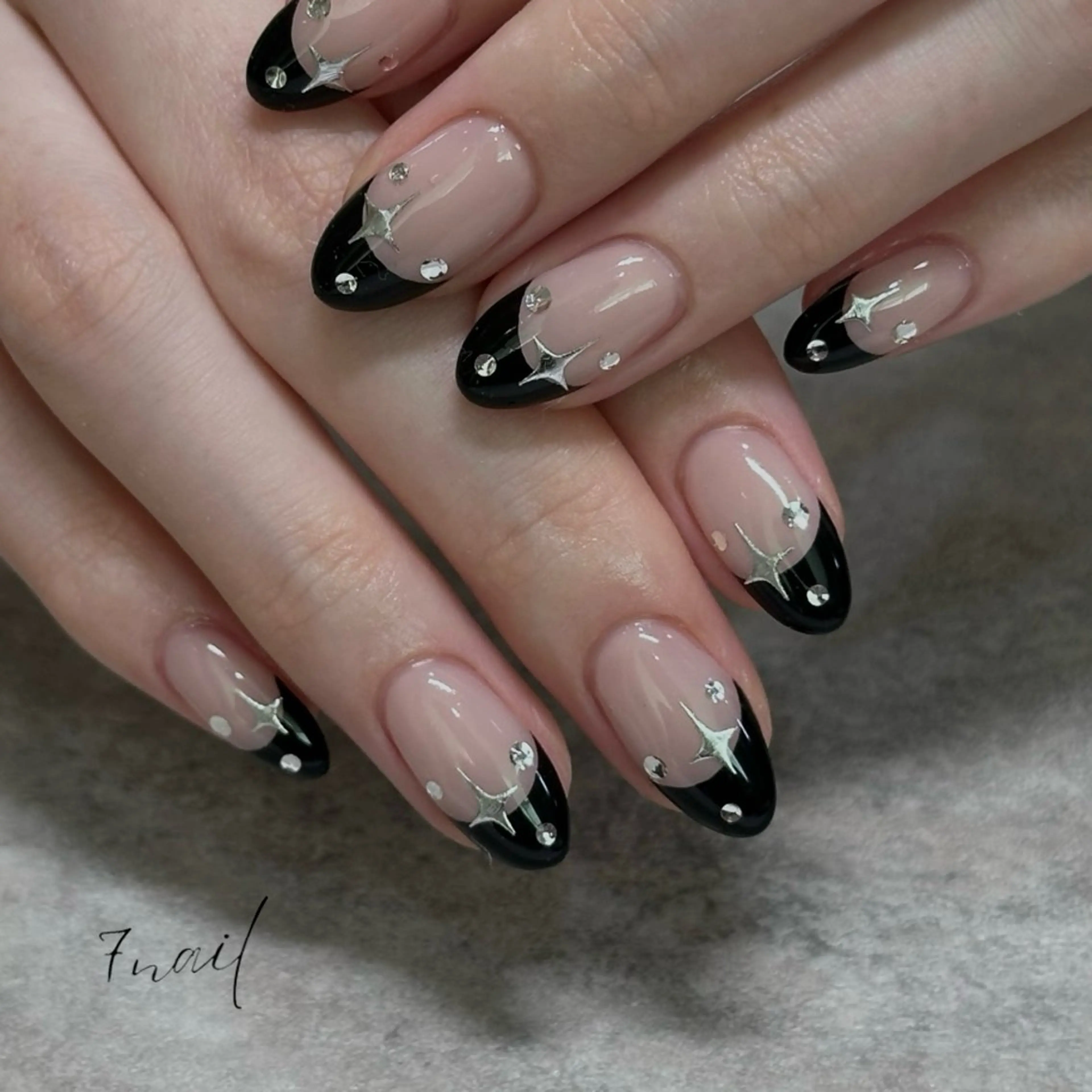 ネイル ハンドネイル 7 NAILのネイルデザイン