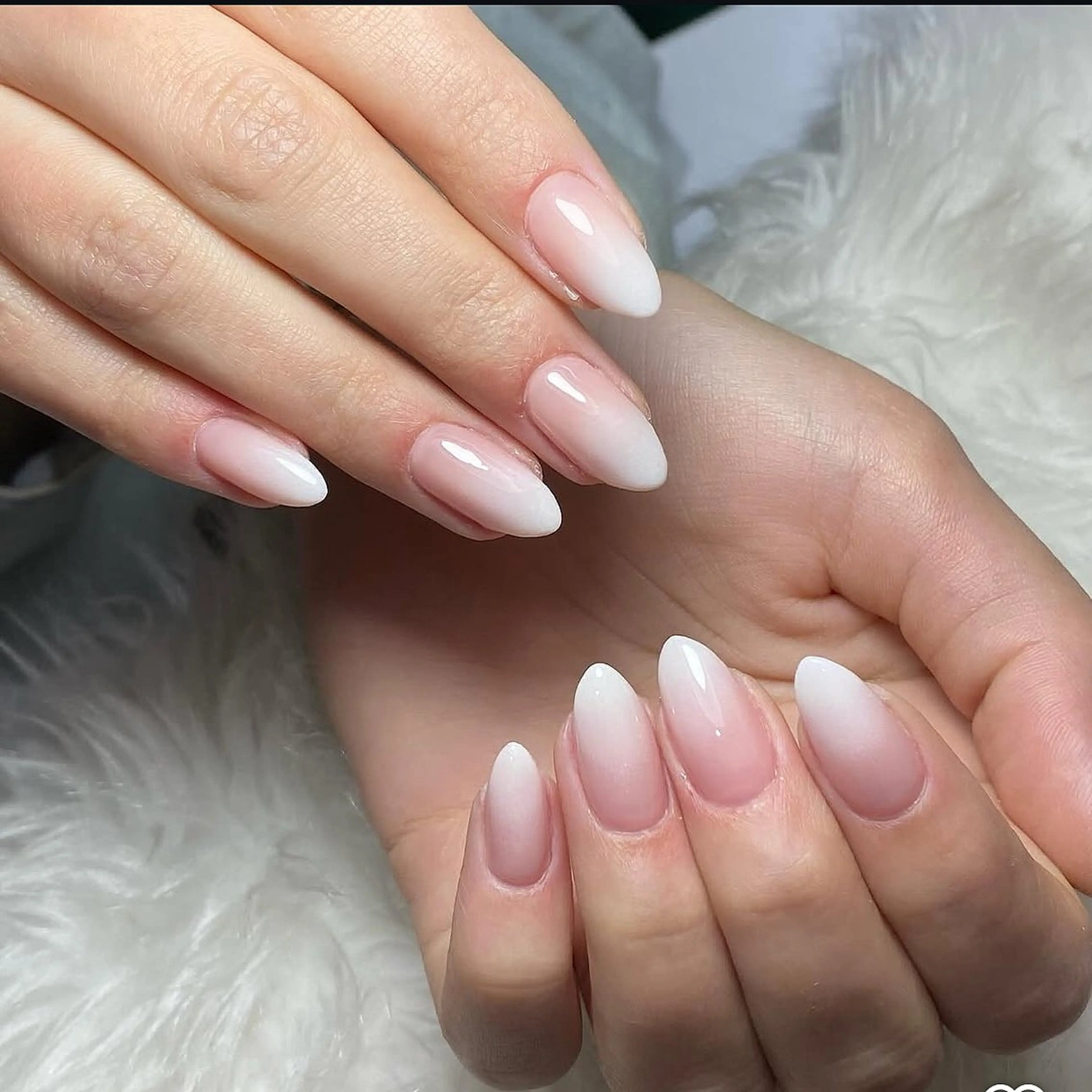 グラデーション💅(オフなし)の写真