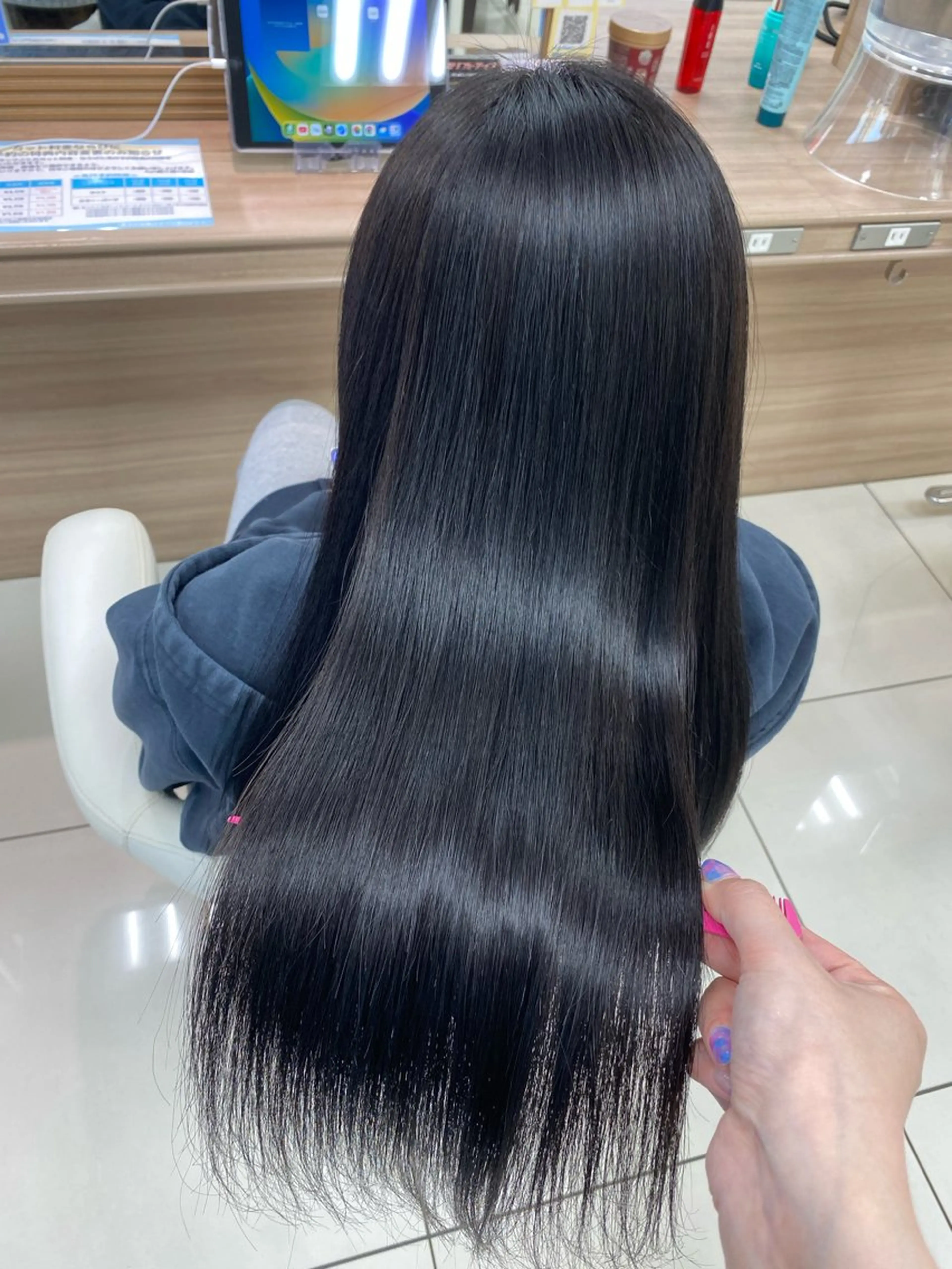 【12月限定】髪質改善美髪矯正+トリートメントの写真