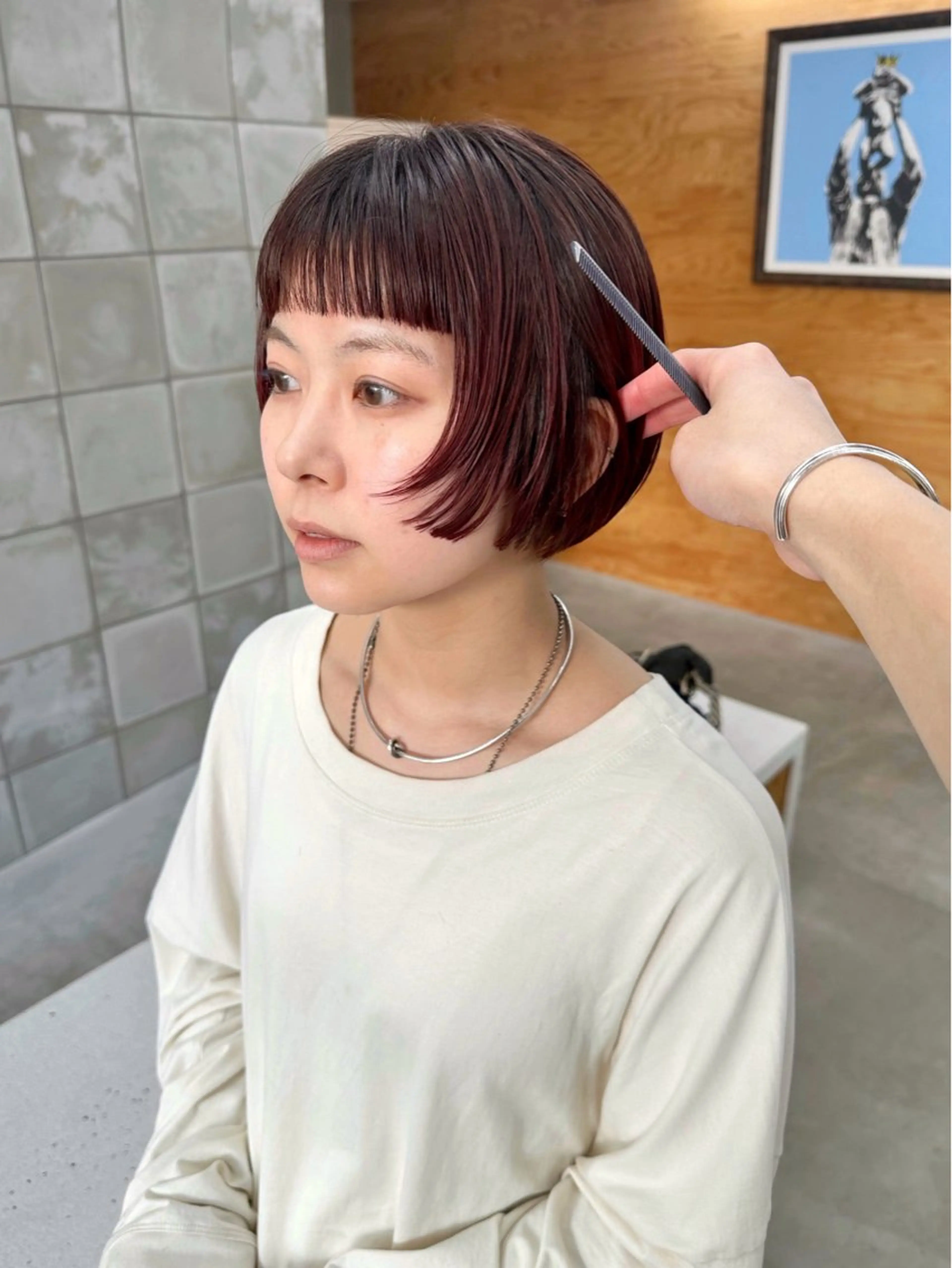 ショート カラー ボブ オン眉 カット ヘアカラー パーマ /レイヤー 榛地渉馬 /矢場町のヘアスタイル