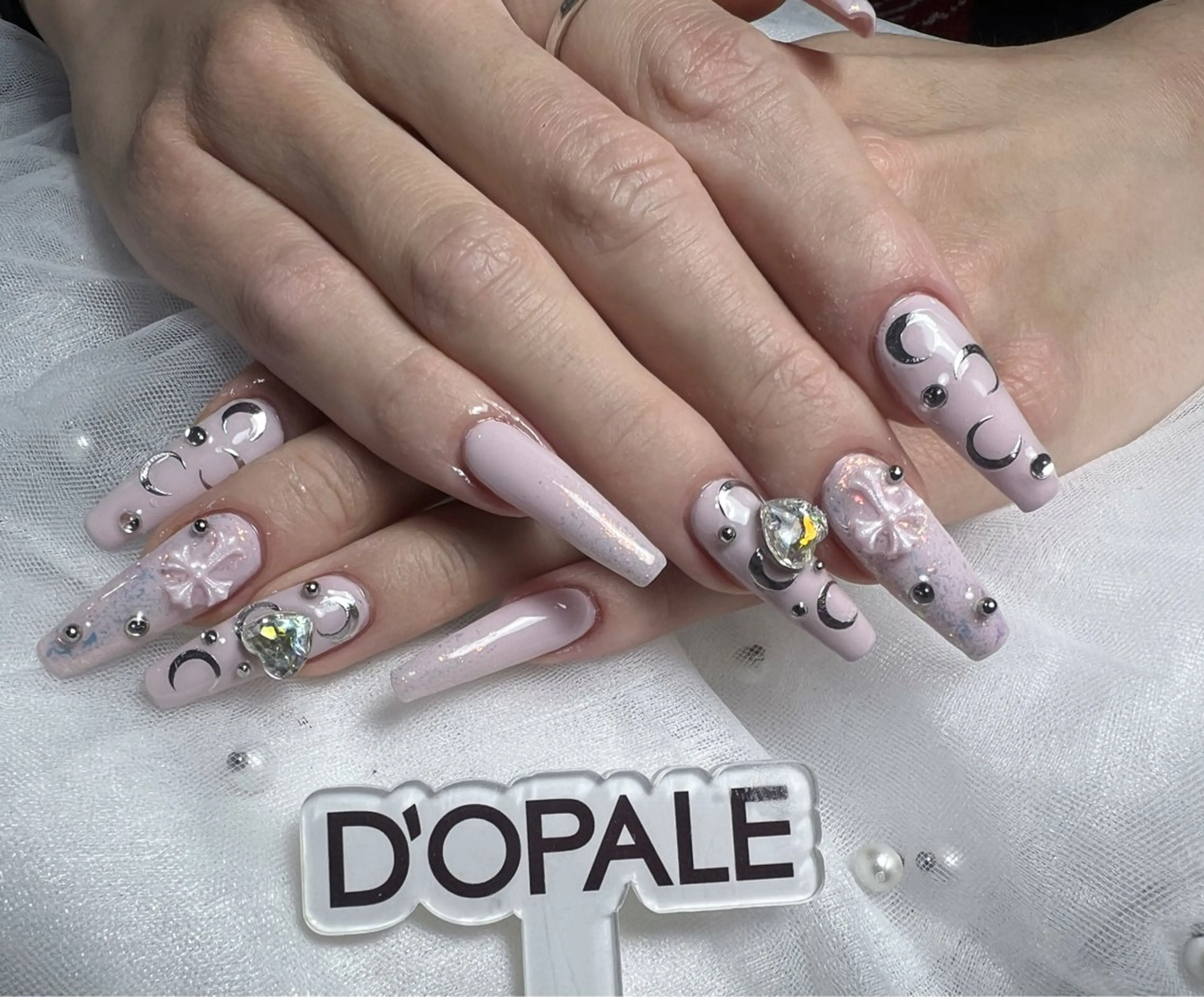 ネイル ハンドネイル ドパルネイル 上野店サロンのネイルデザイン