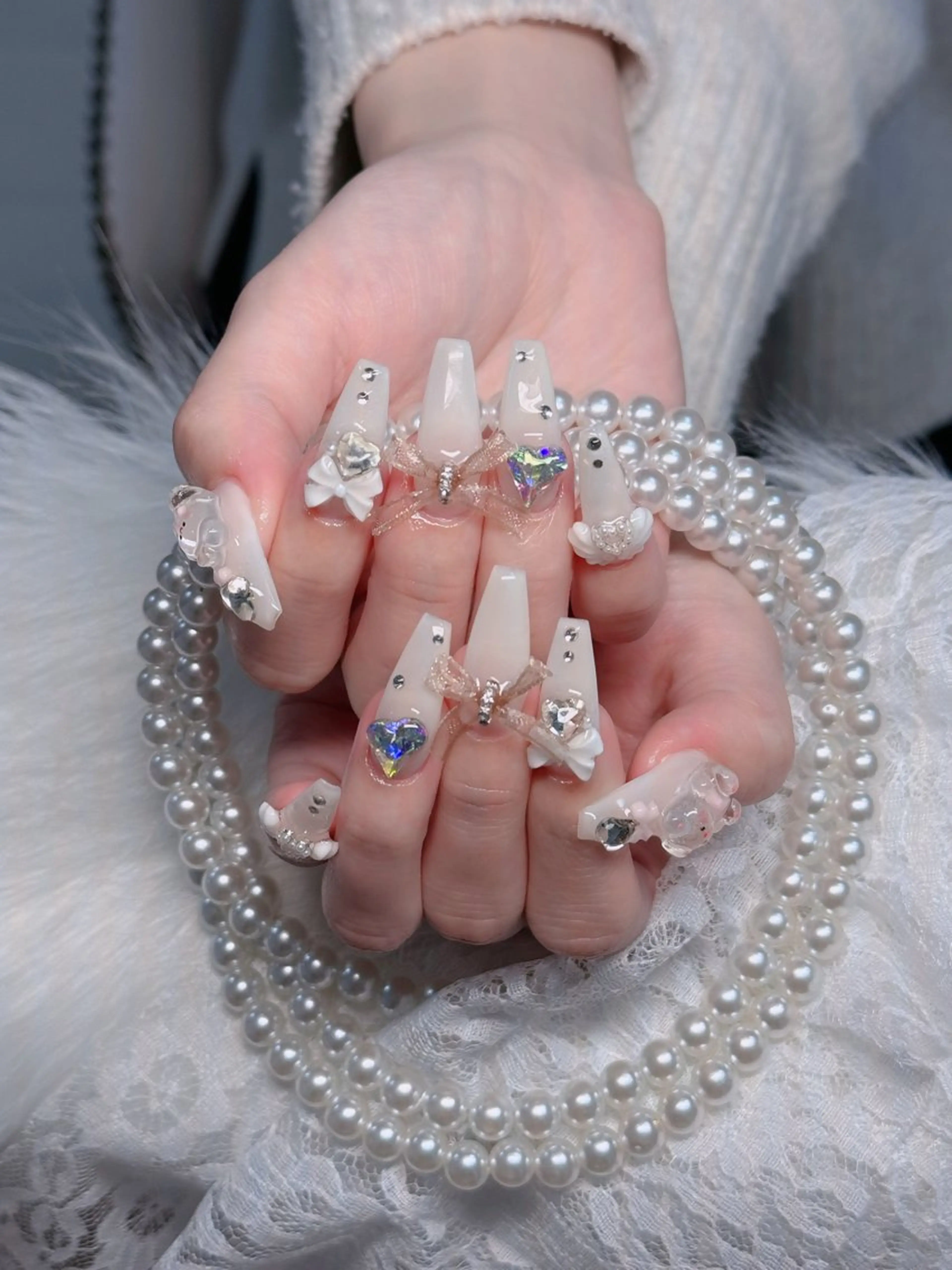 ネイル フレンチネイル ジェルネイル ハロウィン キラキラネイル 韓国ネイル H.baby Nail Salonのネイルデザイン