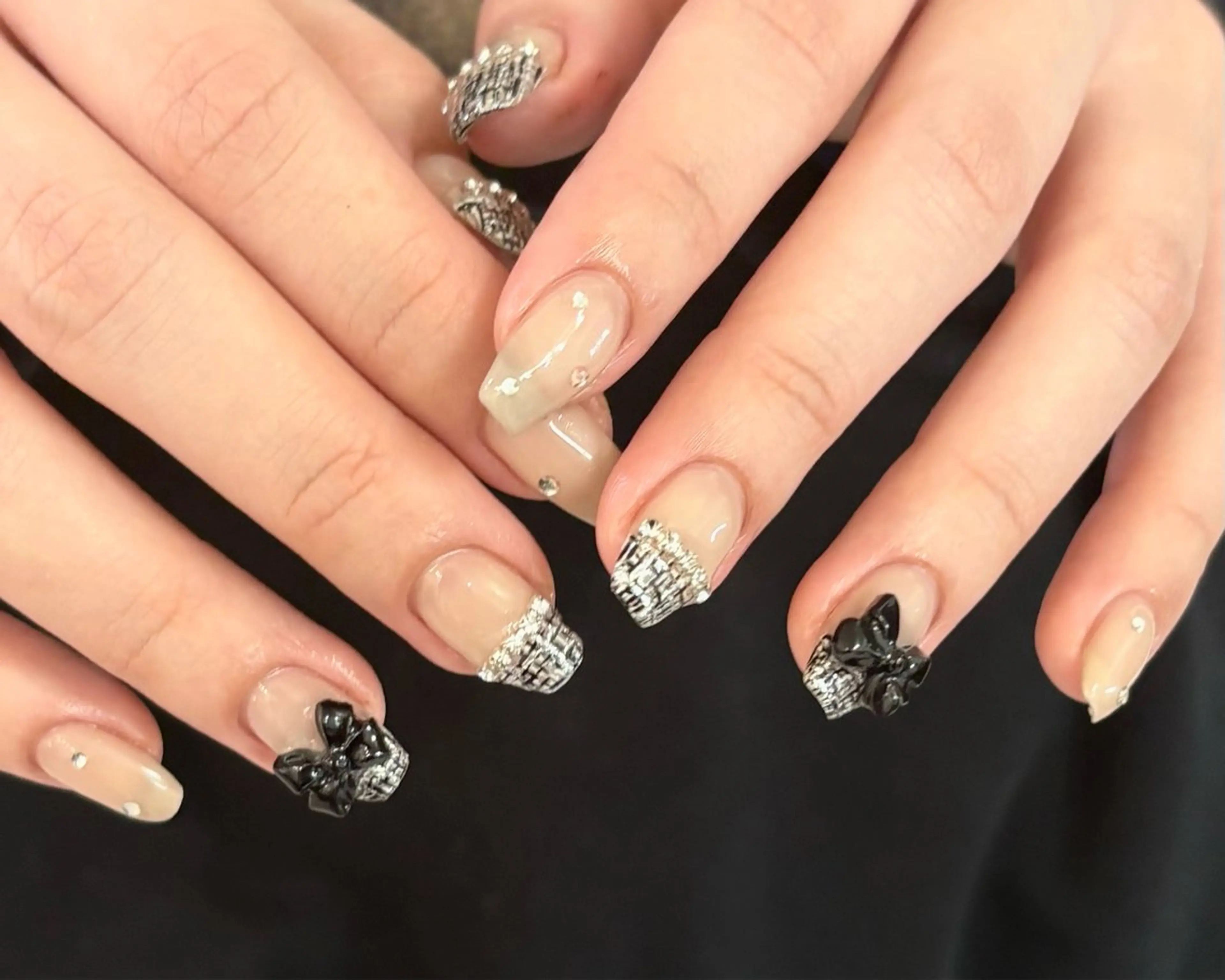 ネイル ハンドネイル 佐藤 渚紗のネイルデザイン