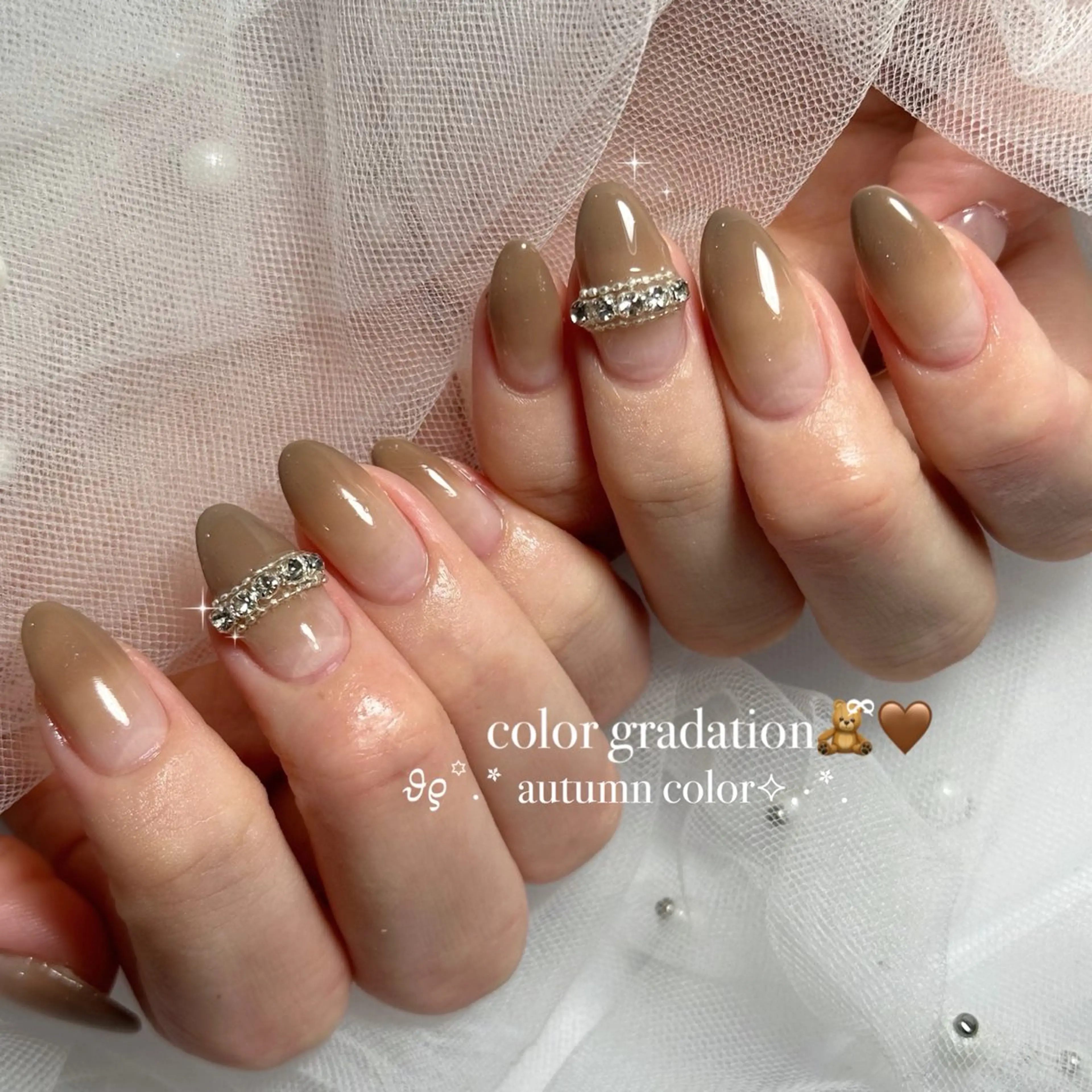 ネイル EmaNail豊中 🎀SANAのネイルデザイン