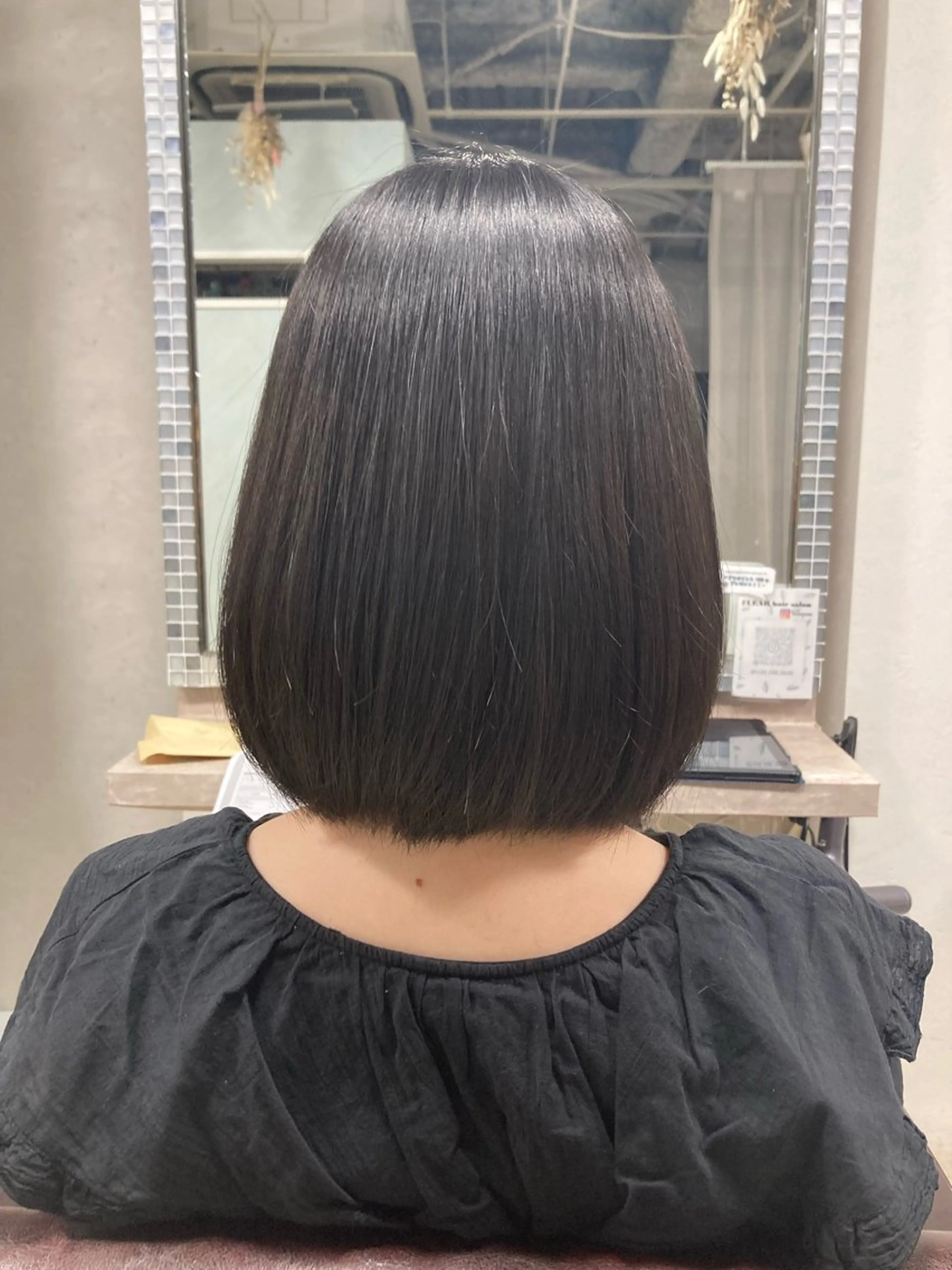 ミディアム ヘアカラー 髪質改善 TOMOMIのヘアスタイル