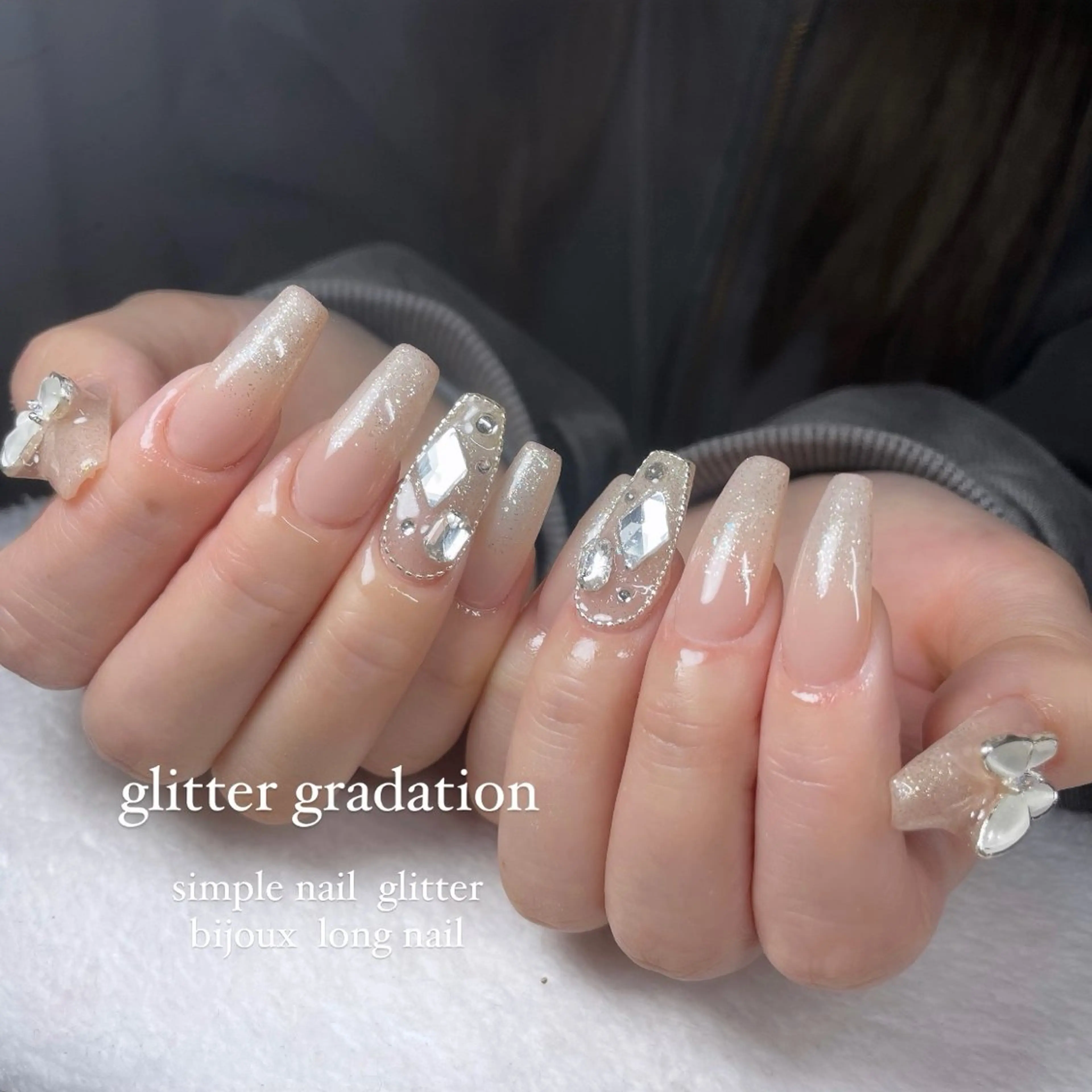 ネイル 佐藤 月衣のネイルデザイン