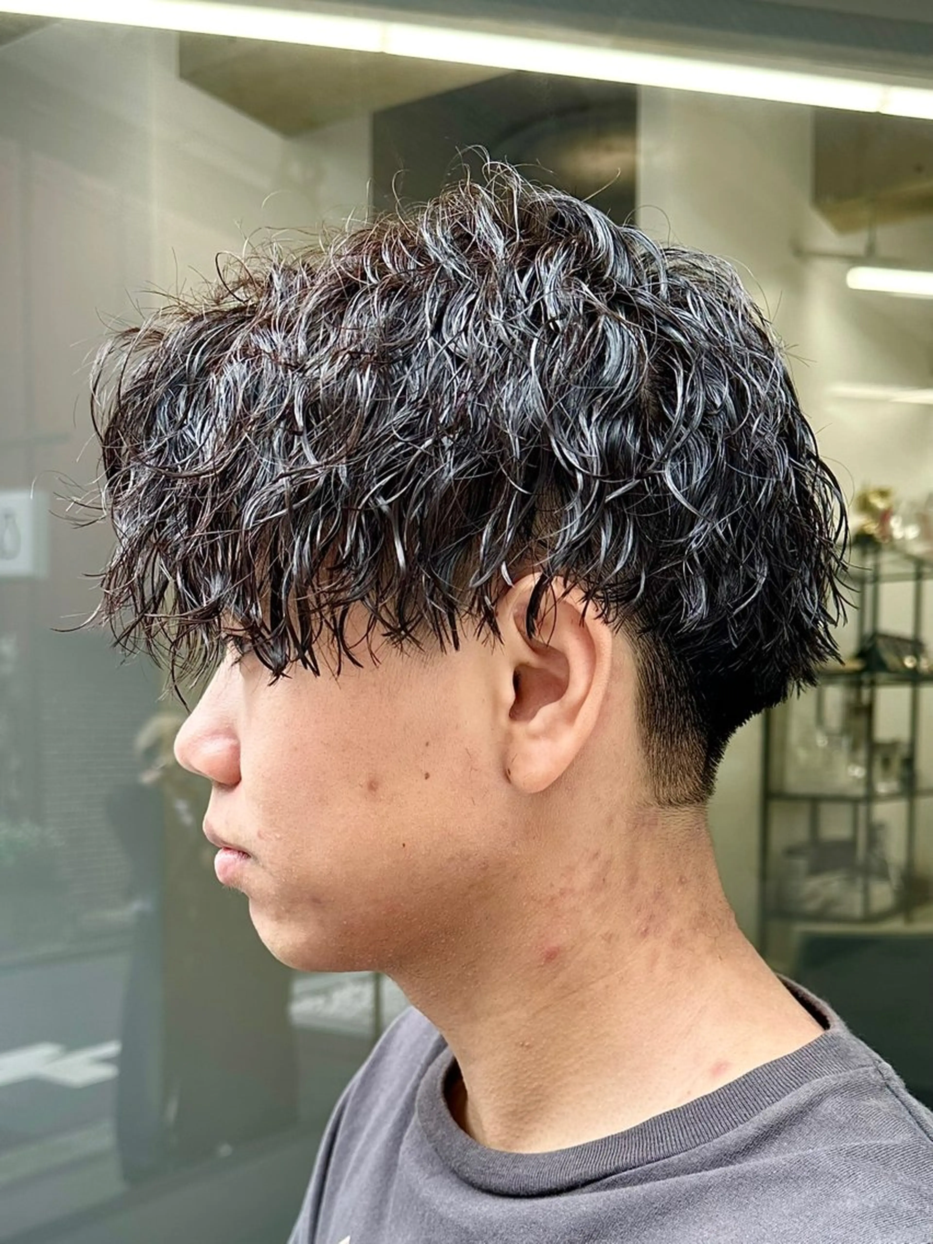 ショート パーマ メンズ Vir by browのヘアスタイル