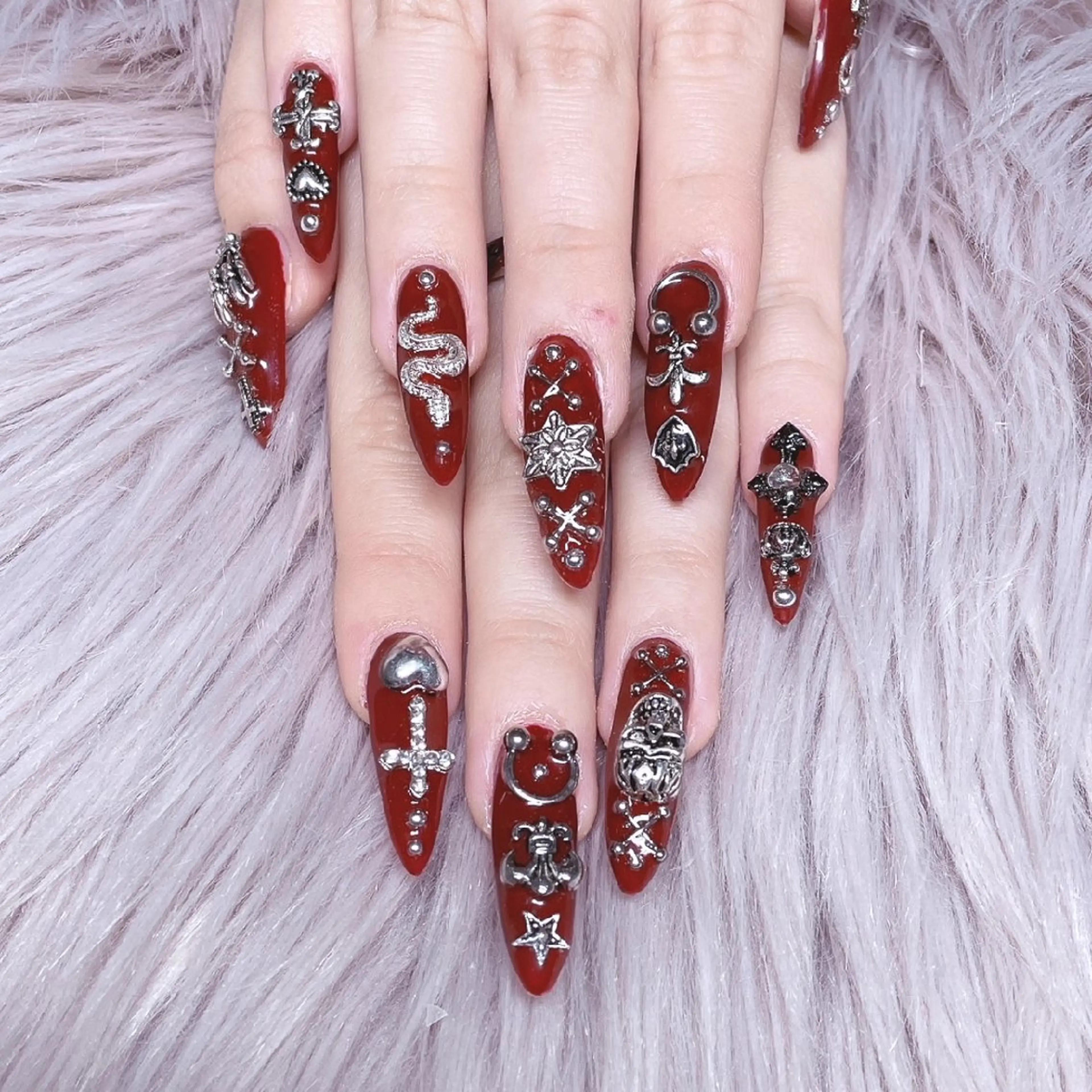 ネイル 稲垣 江梨花のネイルデザイン