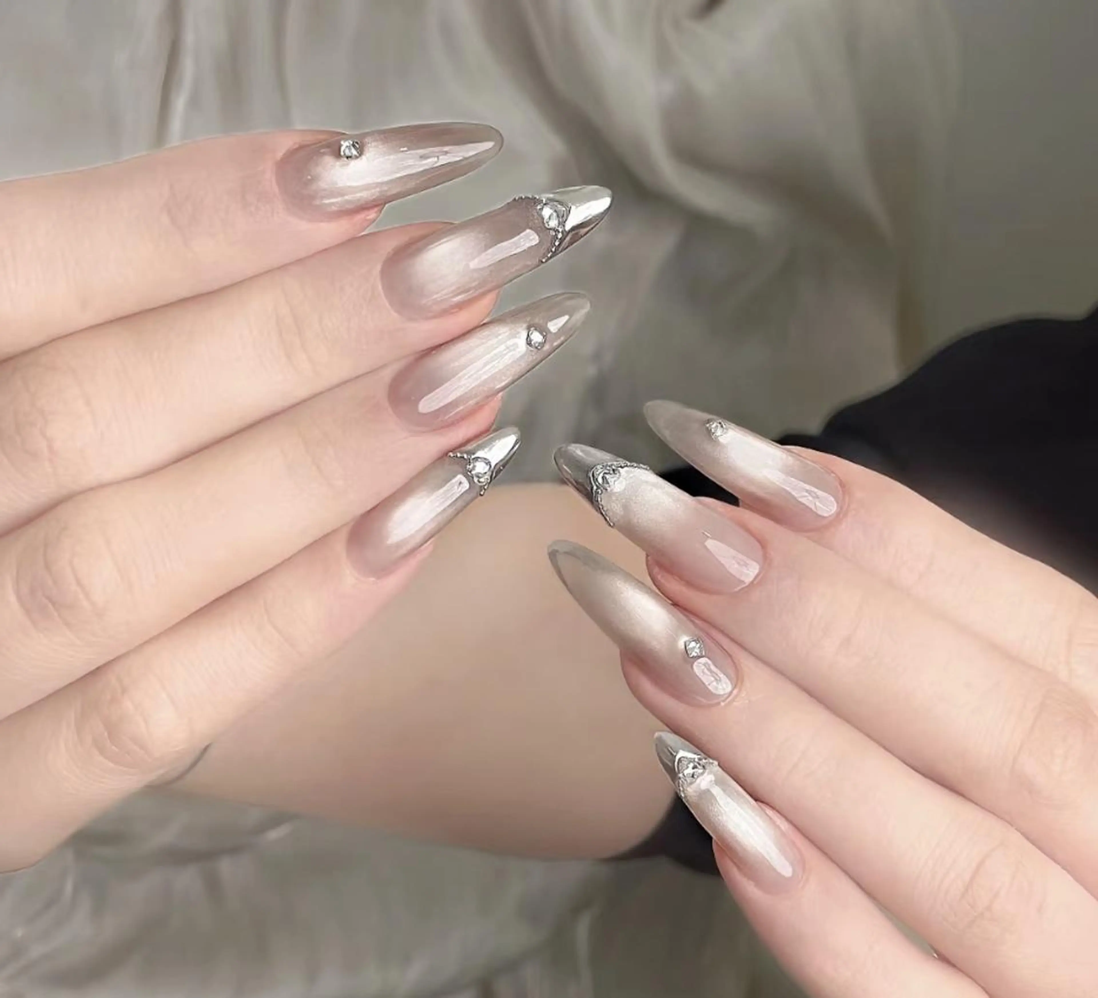 ネイル ハンドネイル Pure&Rich Nailのネイルデザイン