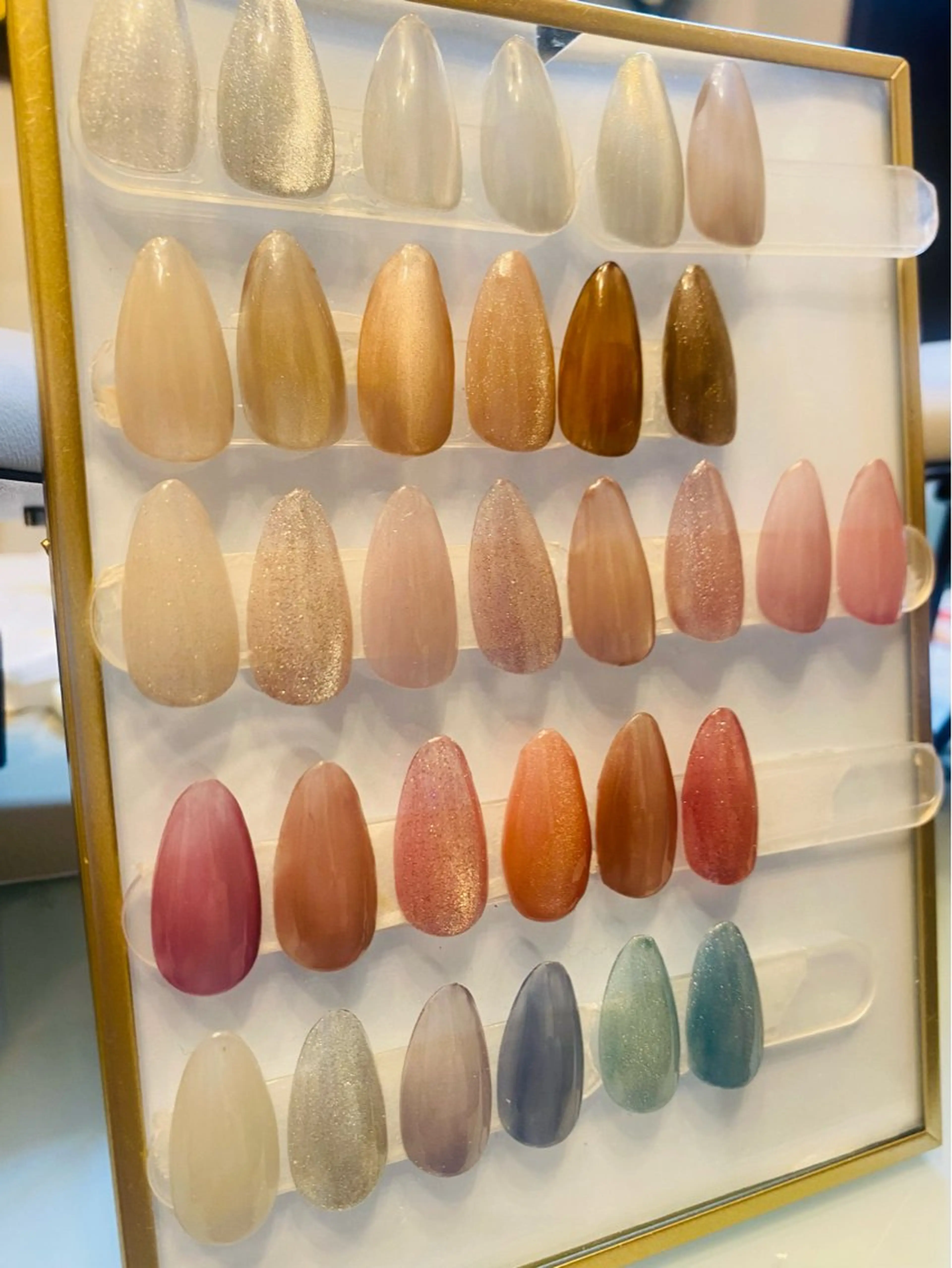 【平日19時以降対応】マグネットネイル（ソフトジェルオフ、甘皮ケア付）❤️の写真