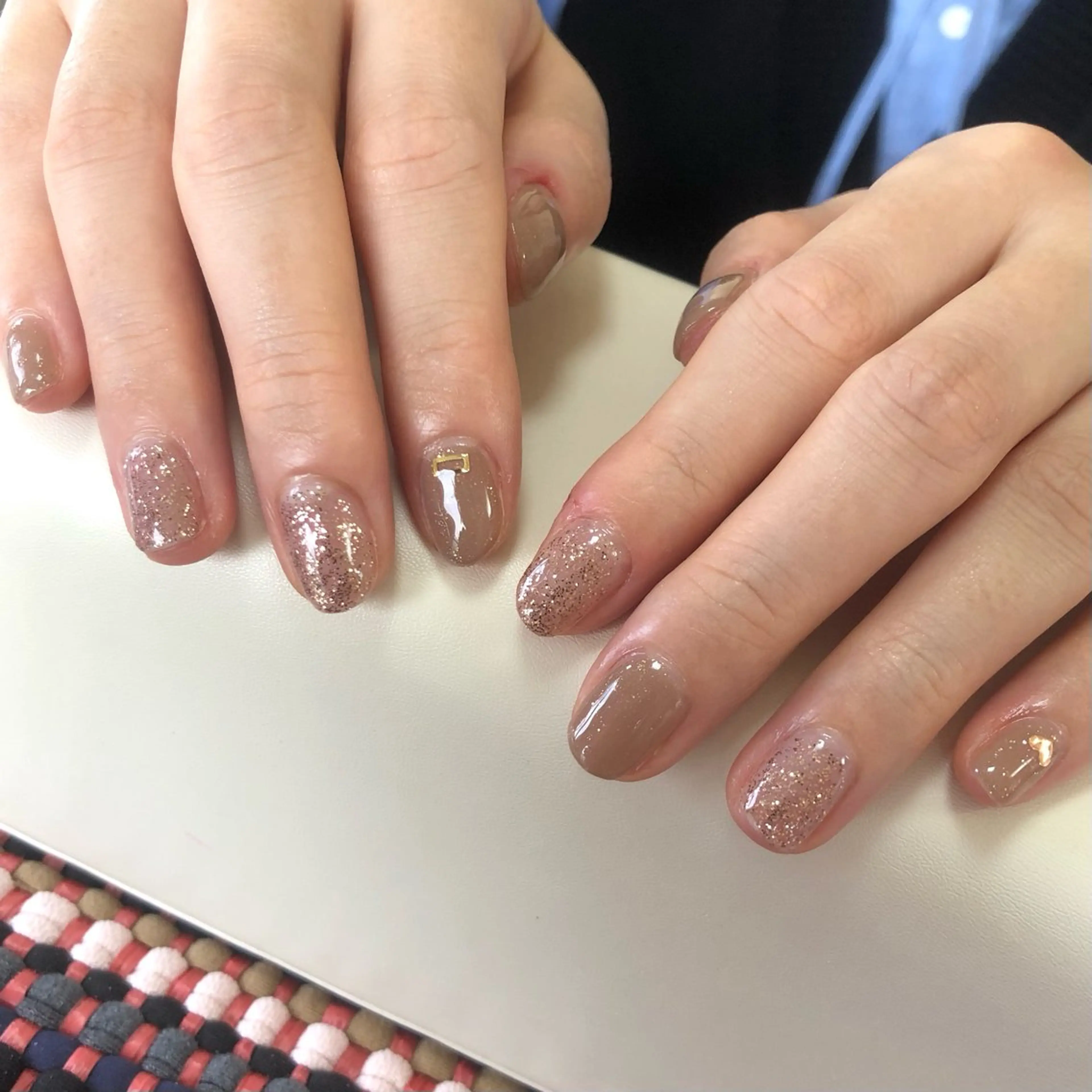 ネイル ブラウン ラメ(グリッター) シンプルネイル ハンドネイル meeho所属・salon *meehoのネイルデザイン