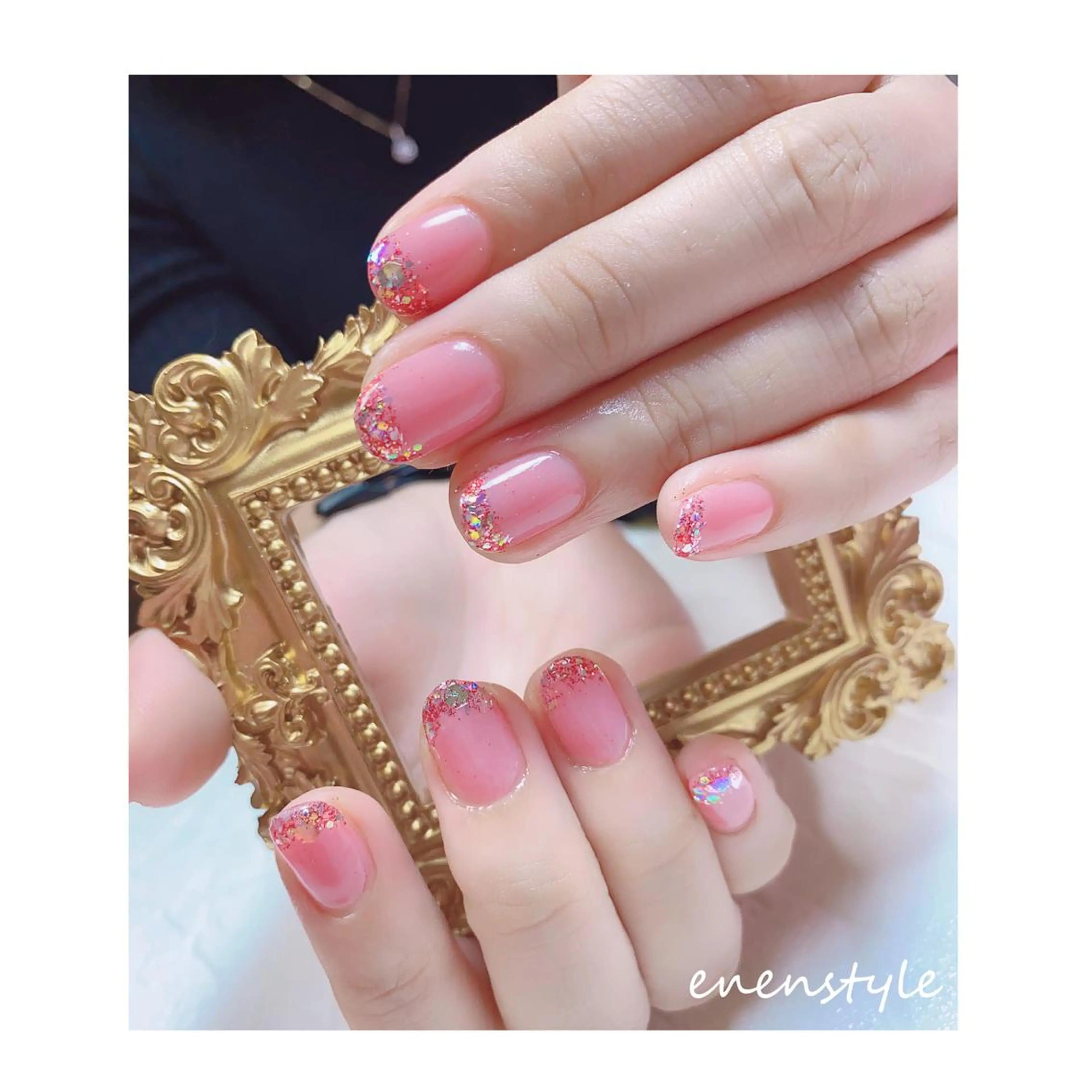 ショート ネイル ジェルネイル ラメ(グリッター) 持ち込み ニュアンスネイル オフィスネイル 👑enen style👑のネイルデザイン