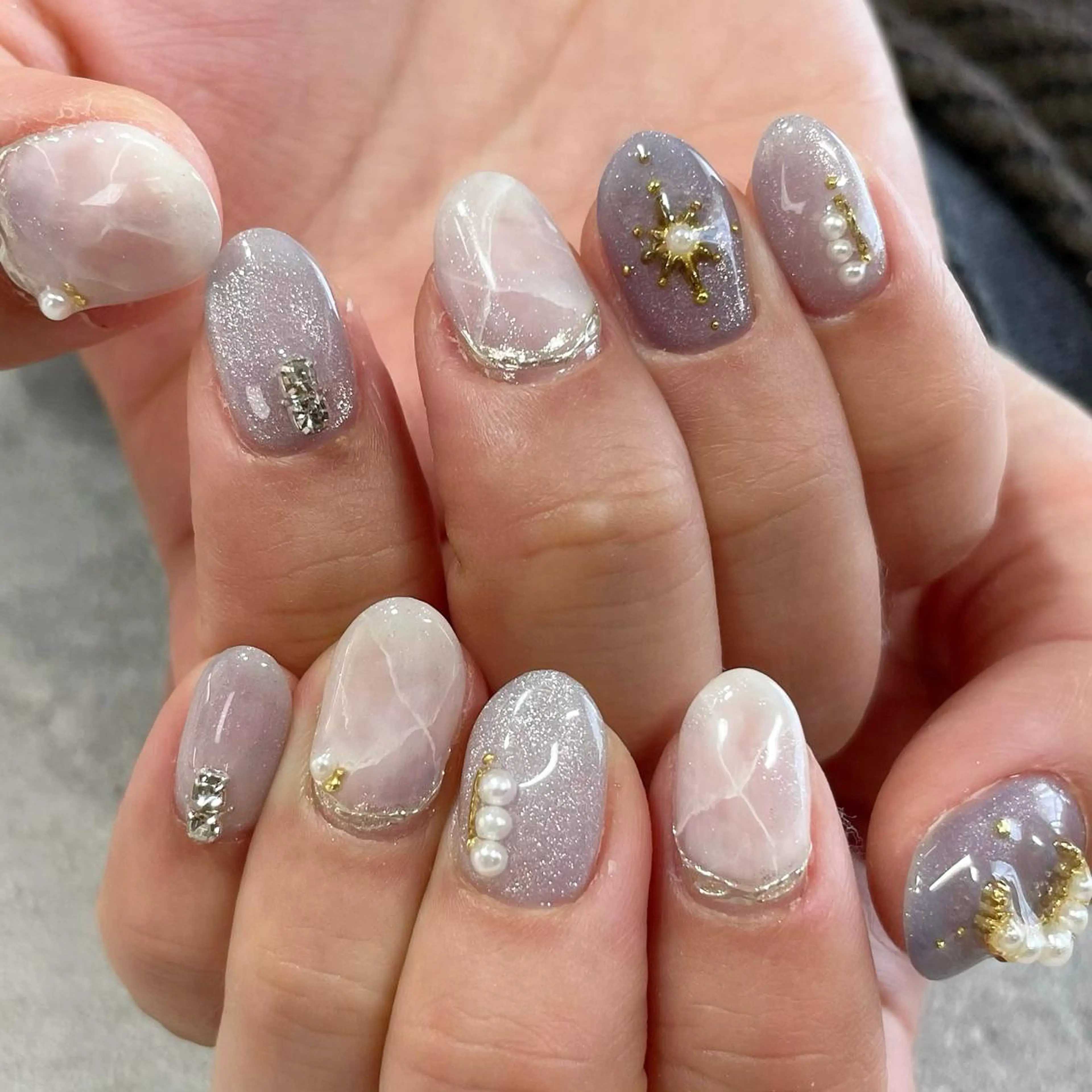 ネイル 東 千夏のネイルデザイン