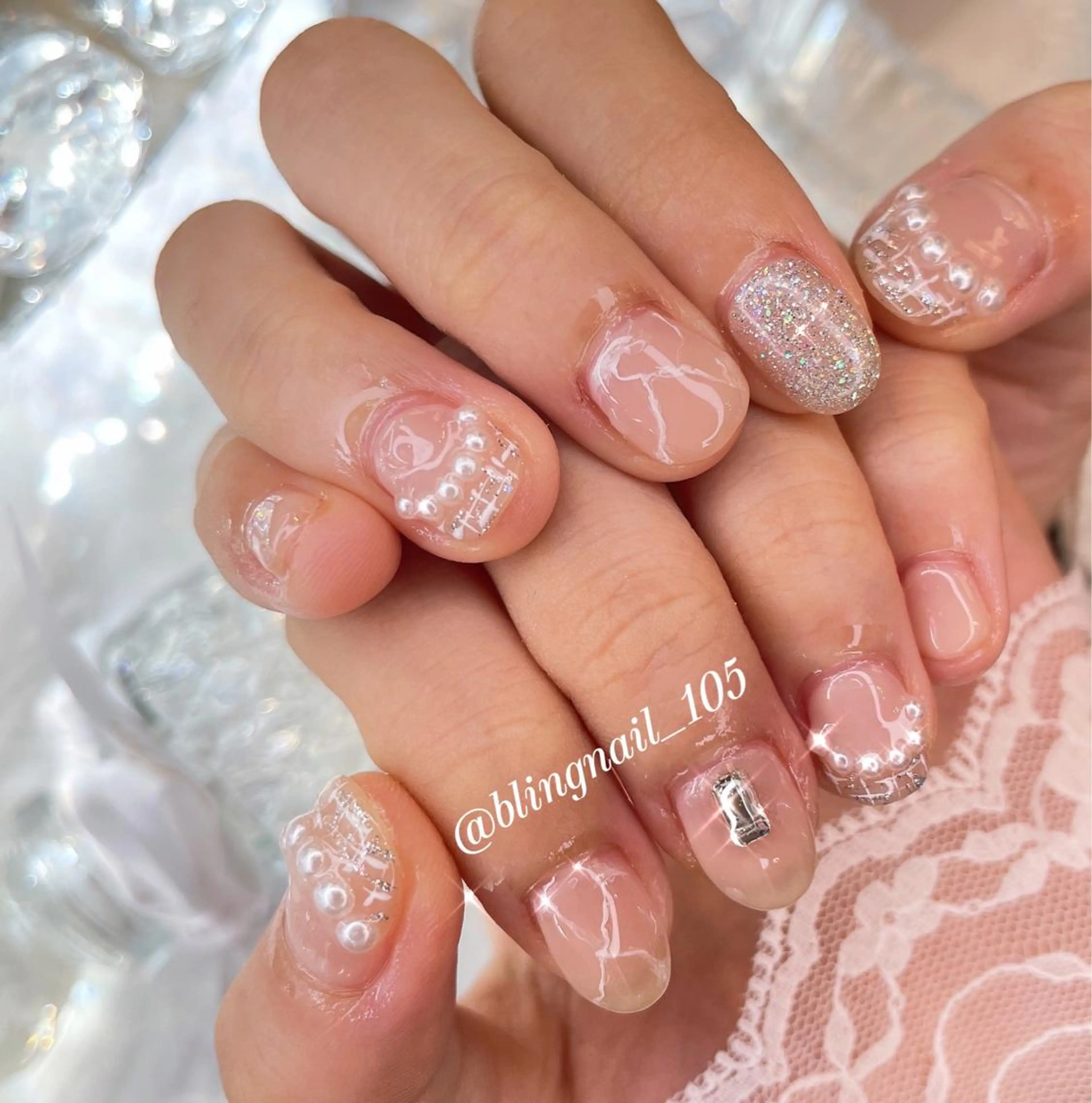 ネイル 23時まで❤︎韓国、 ワンホンネイルのネイルデザイン