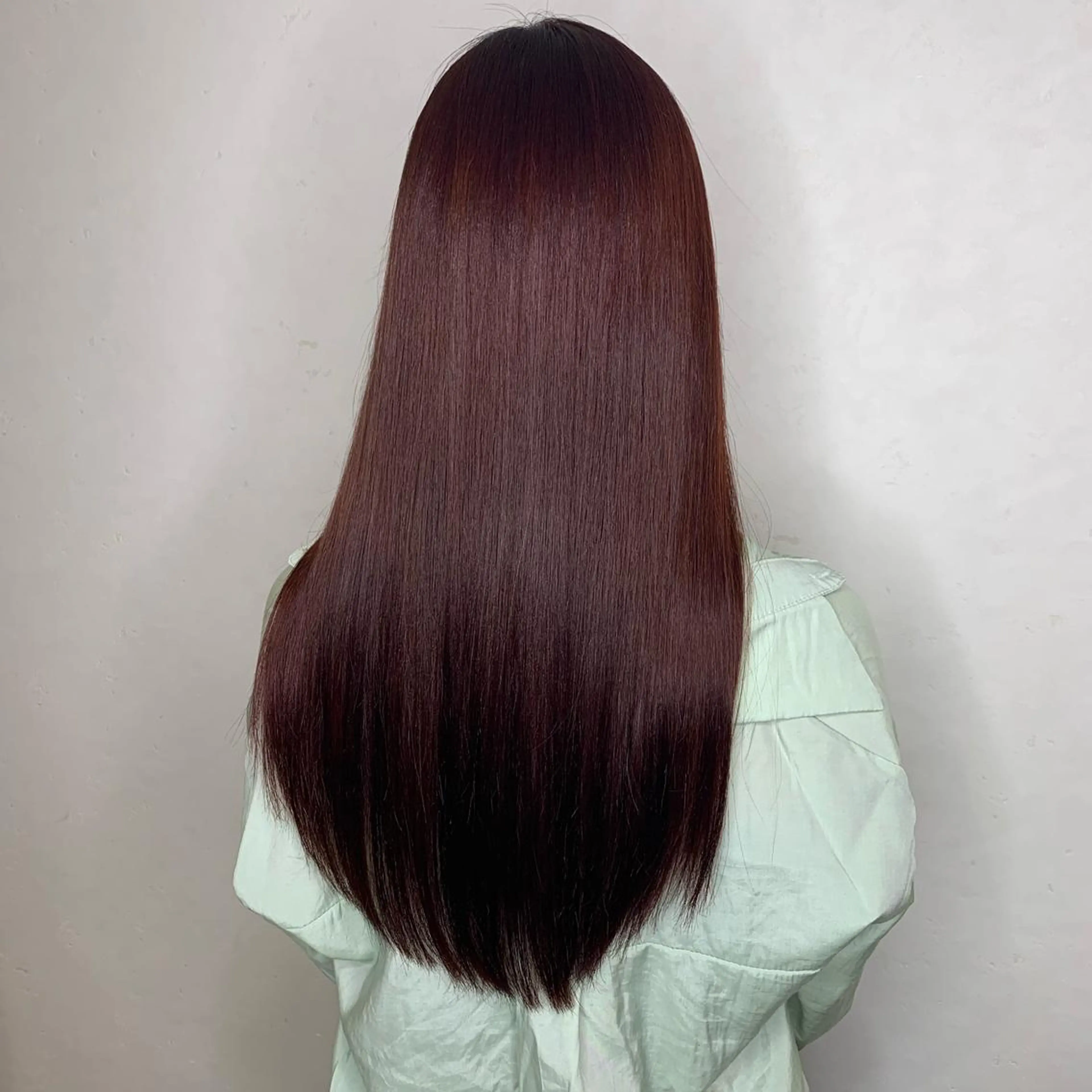 ロング ボブ くびれヘア 顔周りカット ハイライト 髪質改善 縮毛矯正 トリートメント オリーブカラー 特化　　kaiのヘアスタイル