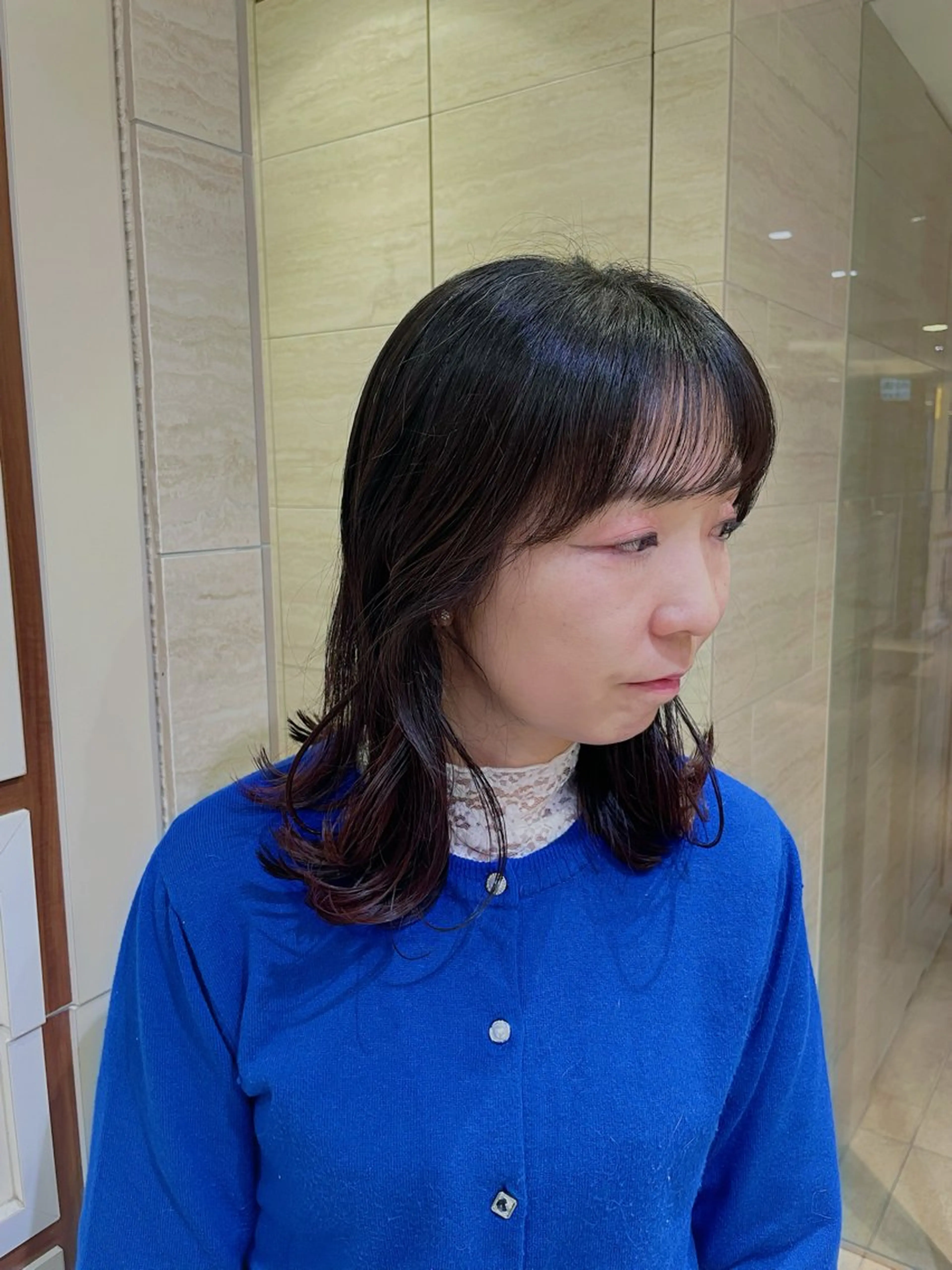 セミロング 顔周りカット レイヤーカット 小顔カット Rinka🍓 似合わせカット/大船のヘアスタイル