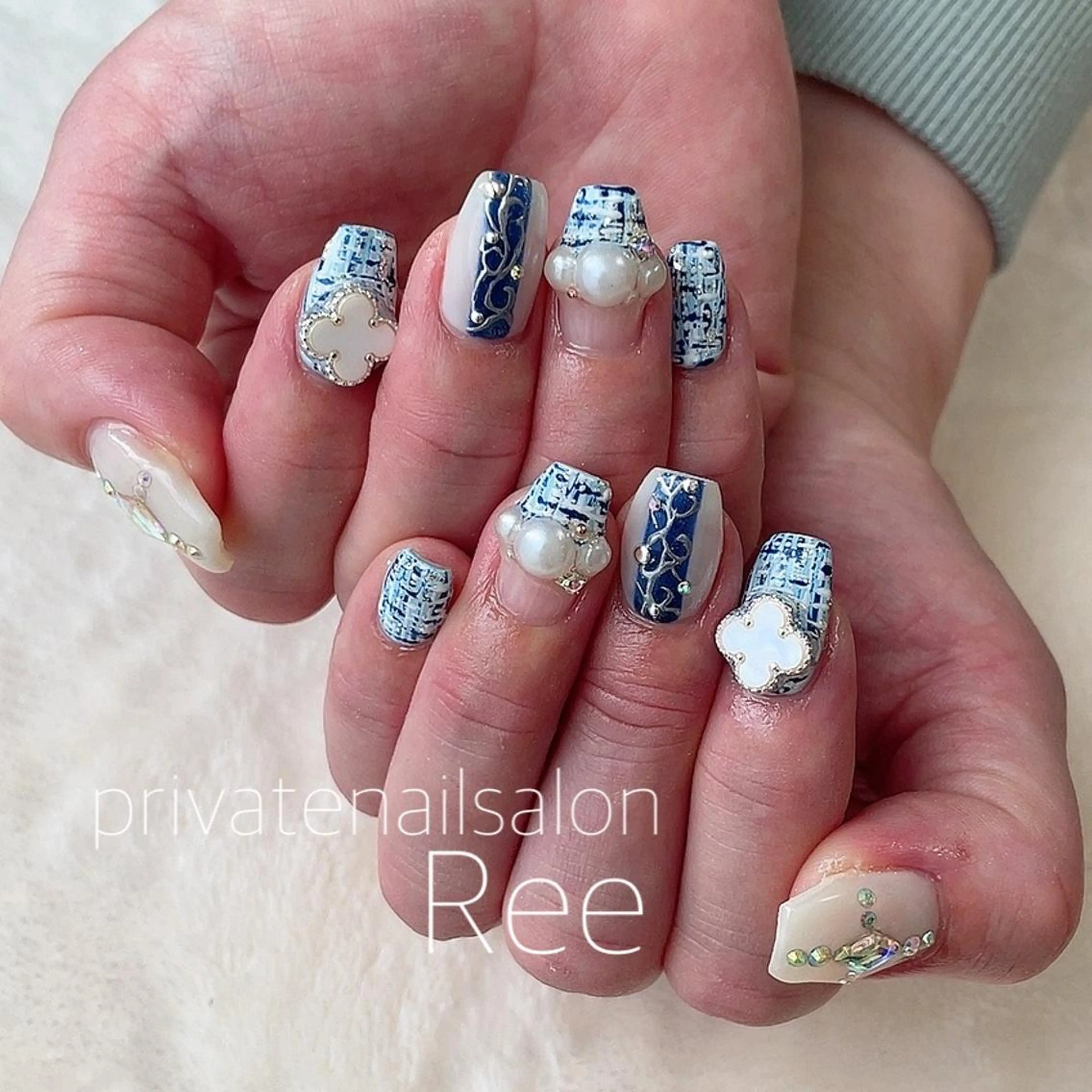 ネイル 知花 梨花のネイルデザイン